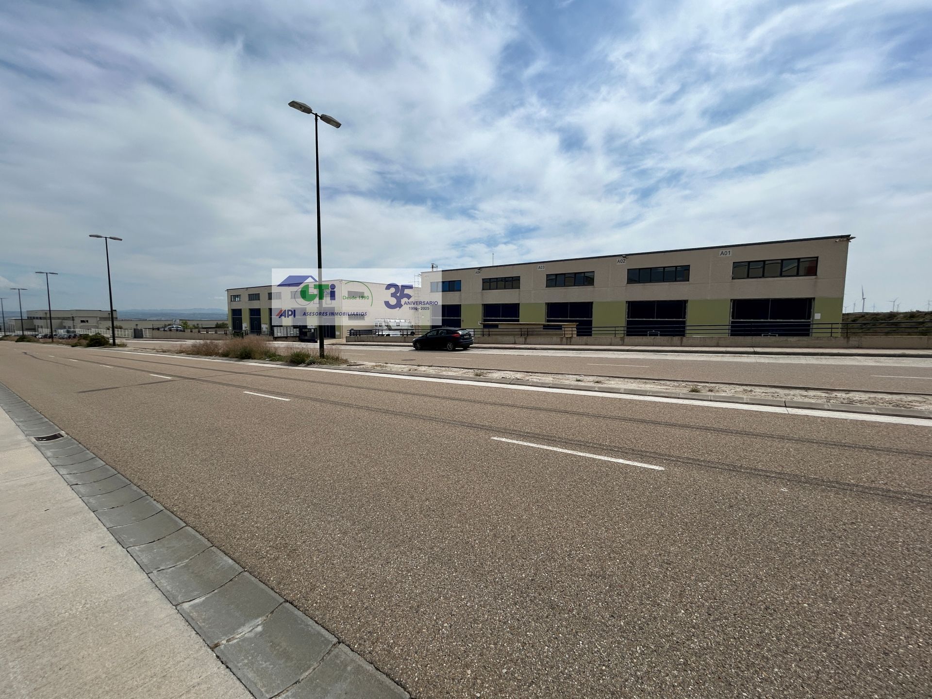 GTI Zaragoza - Naves Industriales - Locales Comerciales