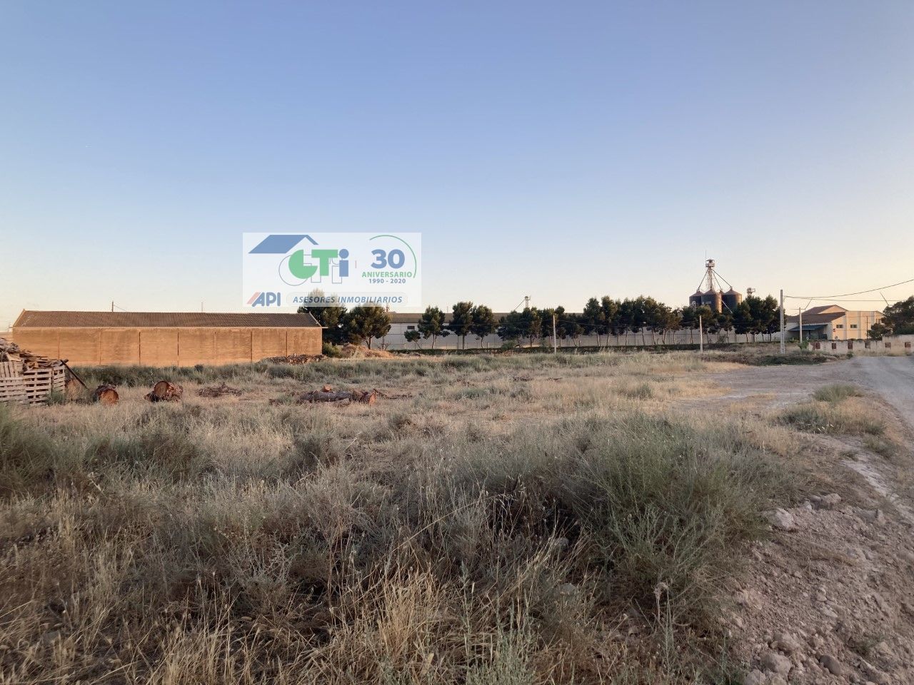 GTI Zaragoza - Naves Industriales - Locales Comerciales