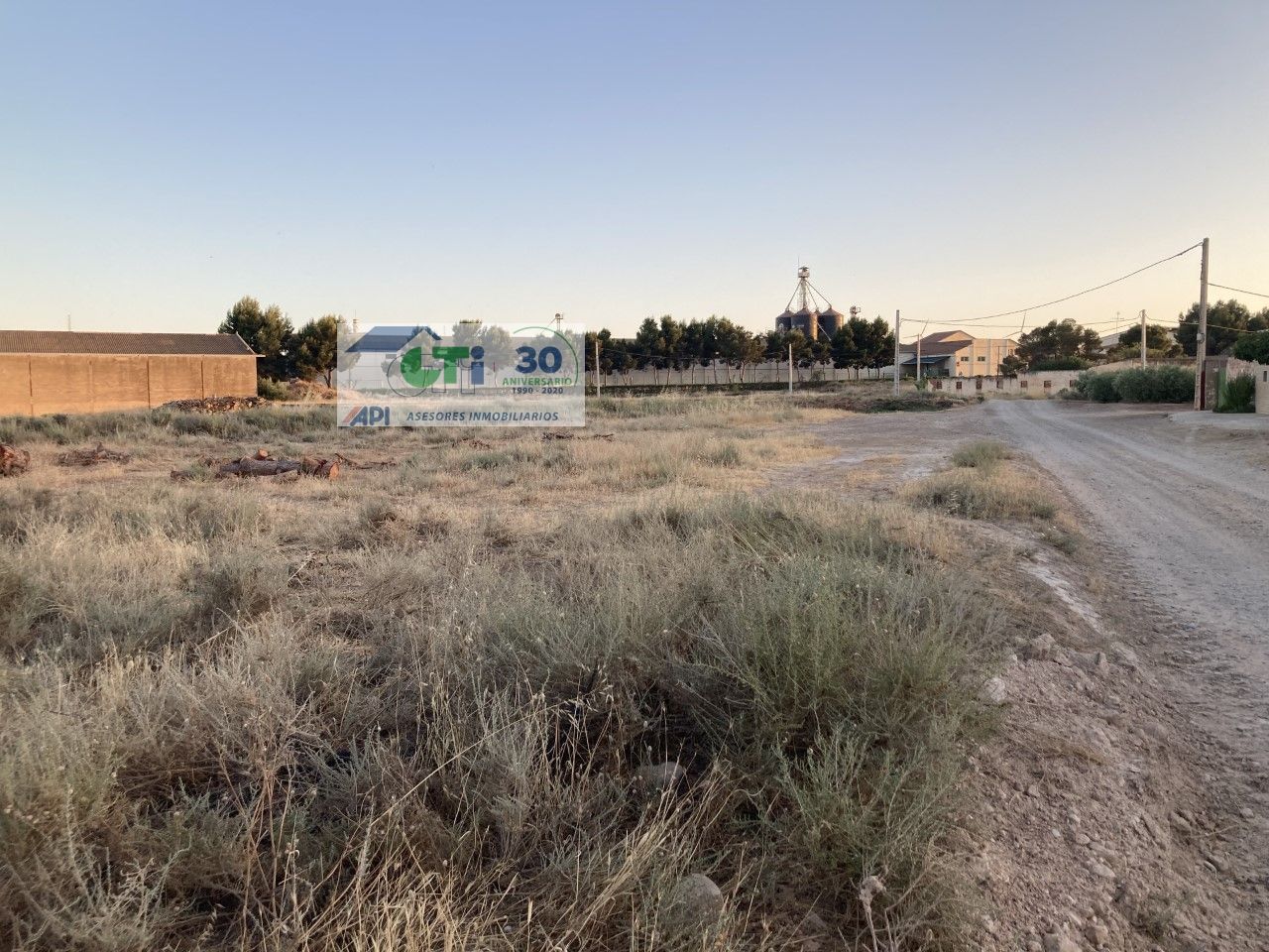 GTI Zaragoza - Naves Industriales - Locales Comerciales