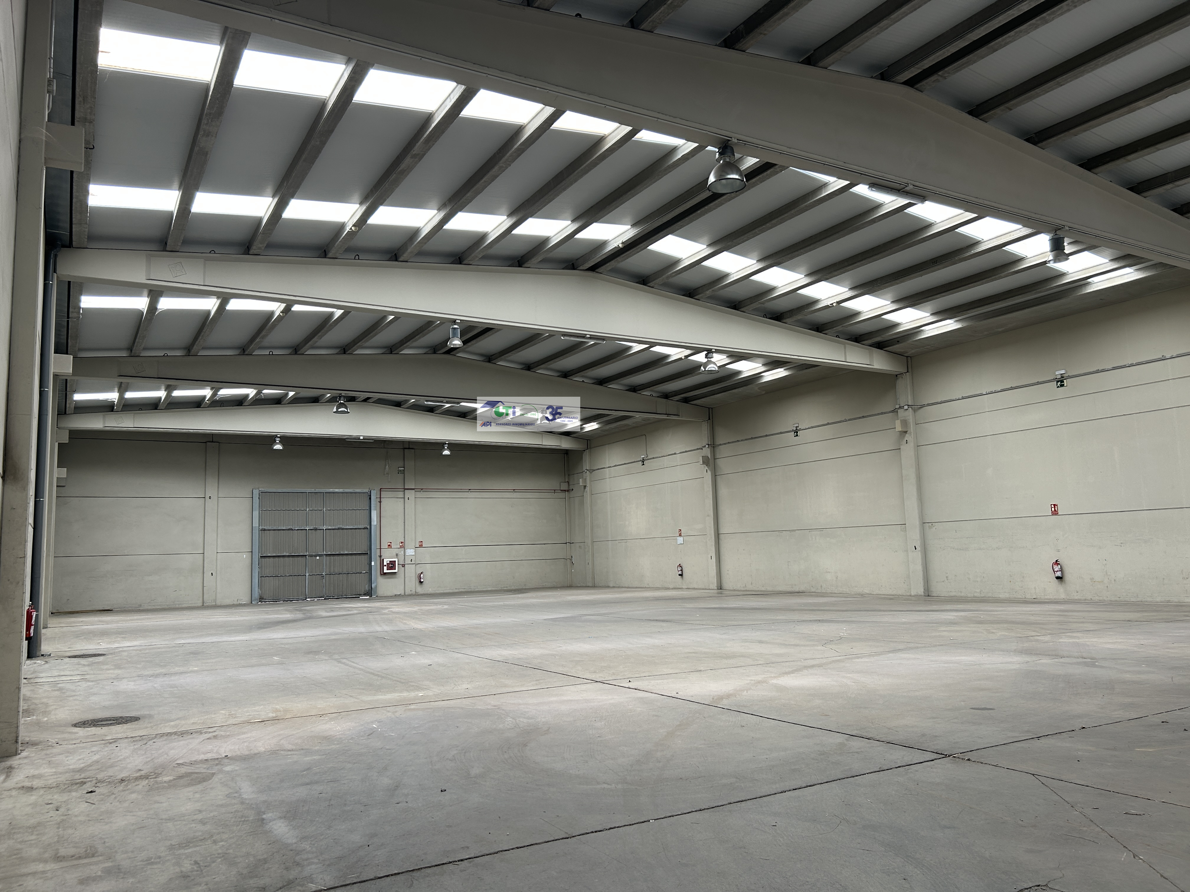 GTI Zaragoza - Naves Industriales - Locales Comerciales