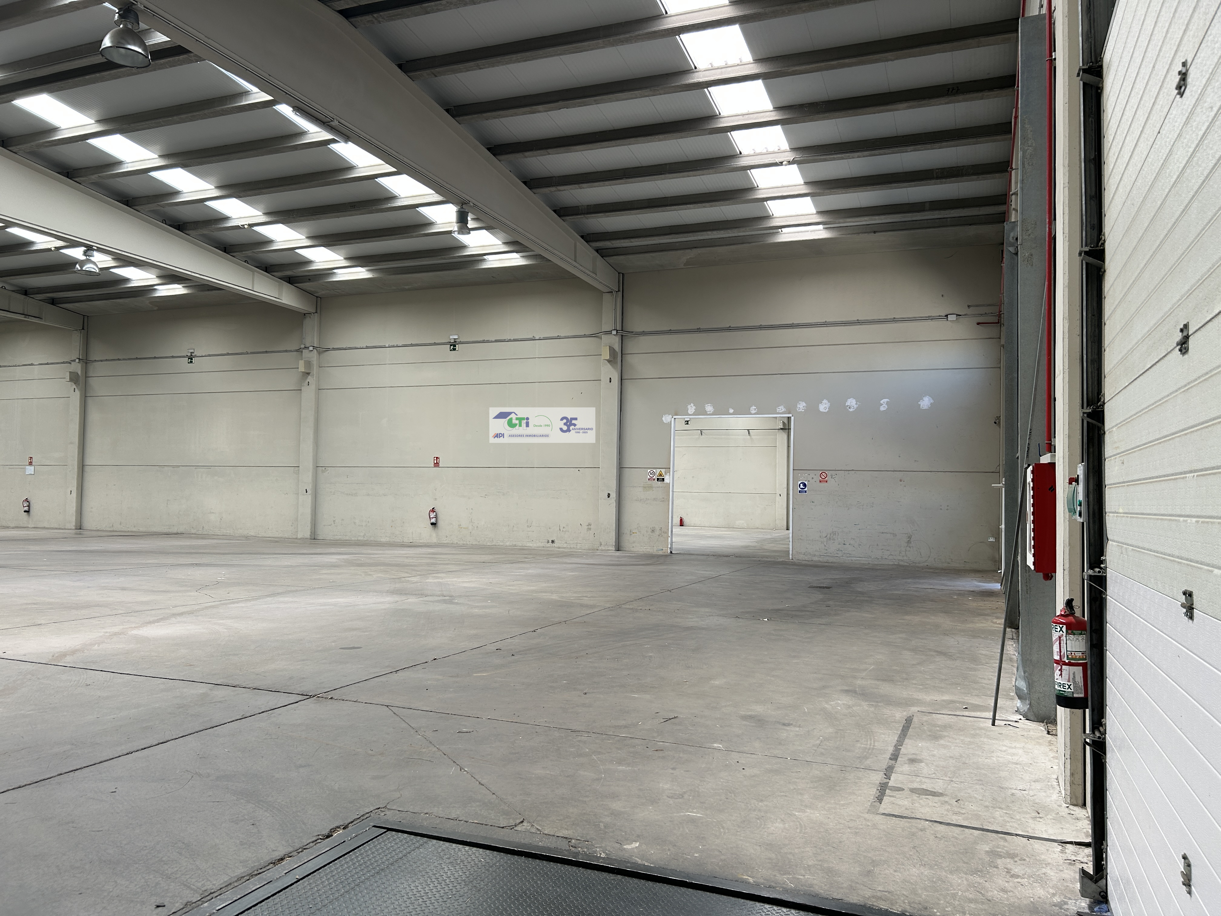 GTI Zaragoza - Naves Industriales - Locales Comerciales