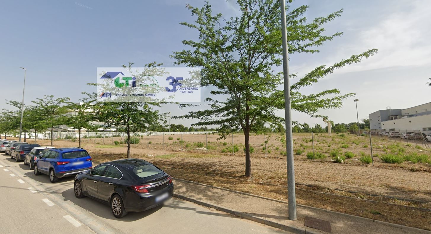 GTI Zaragoza - Naves Industriales - Locales Comerciales