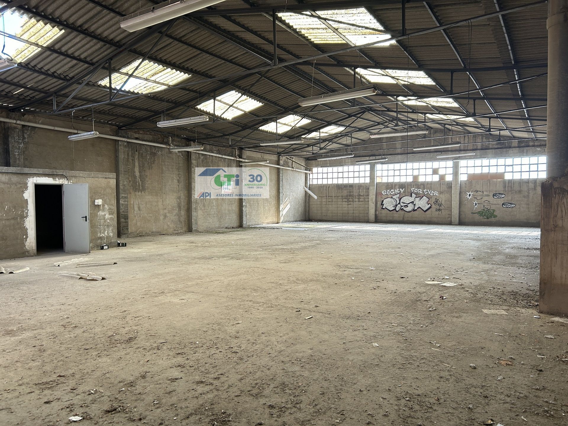 GTI Zaragoza - Naves Industriales - Locales Comerciales