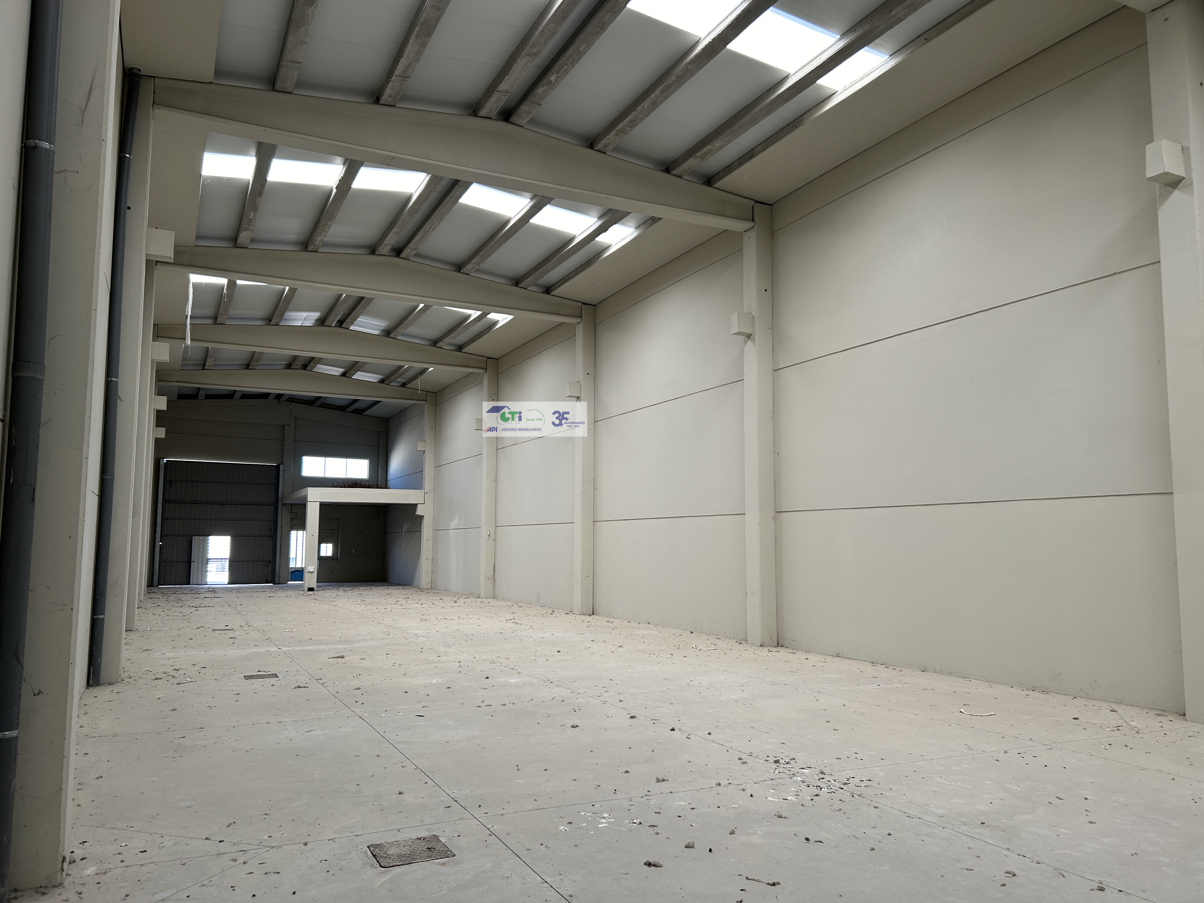 GTI Zaragoza - Naves Industriales - Locales Comerciales