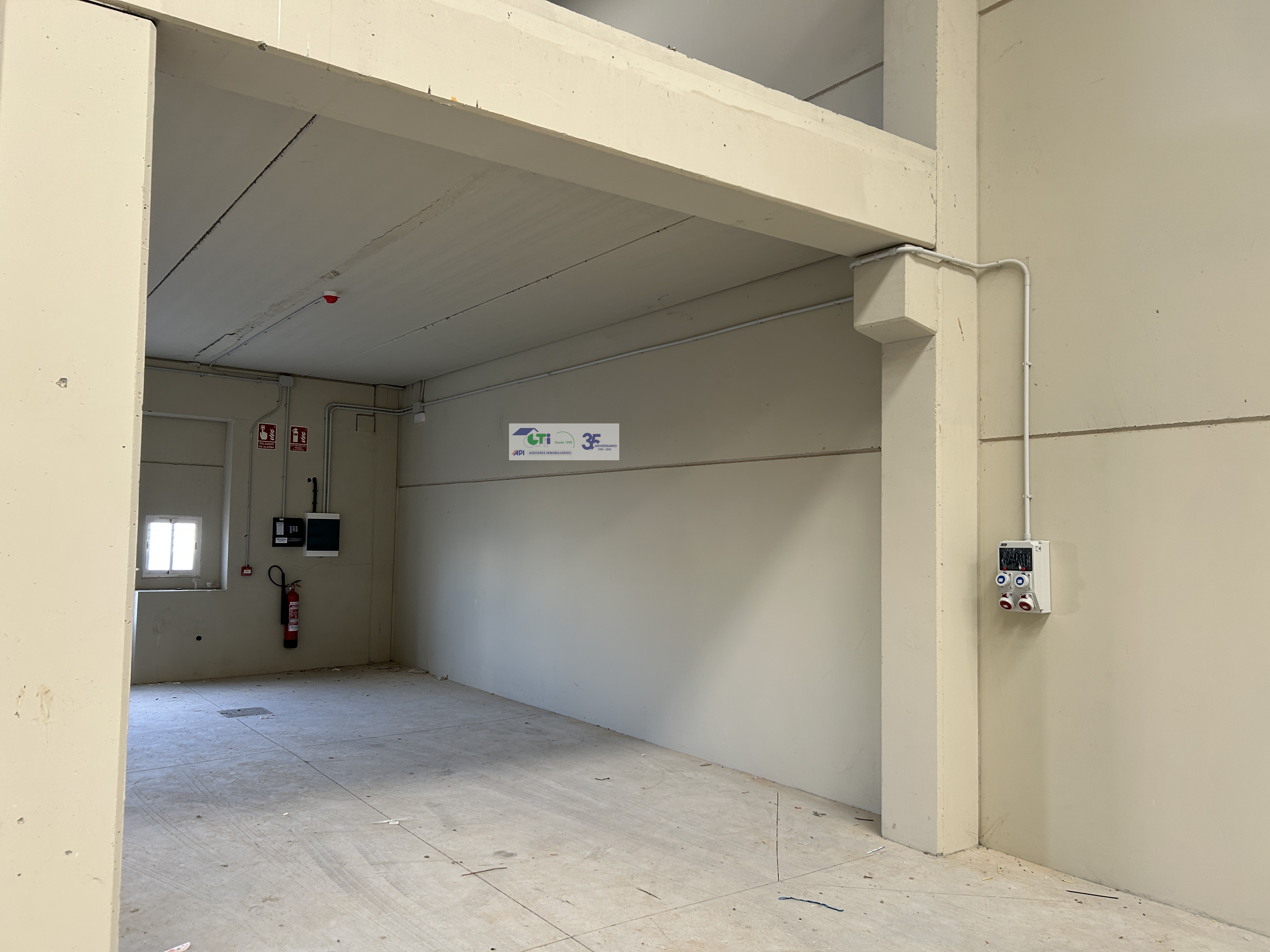 GTI Zaragoza - Naves Industriales - Locales Comerciales