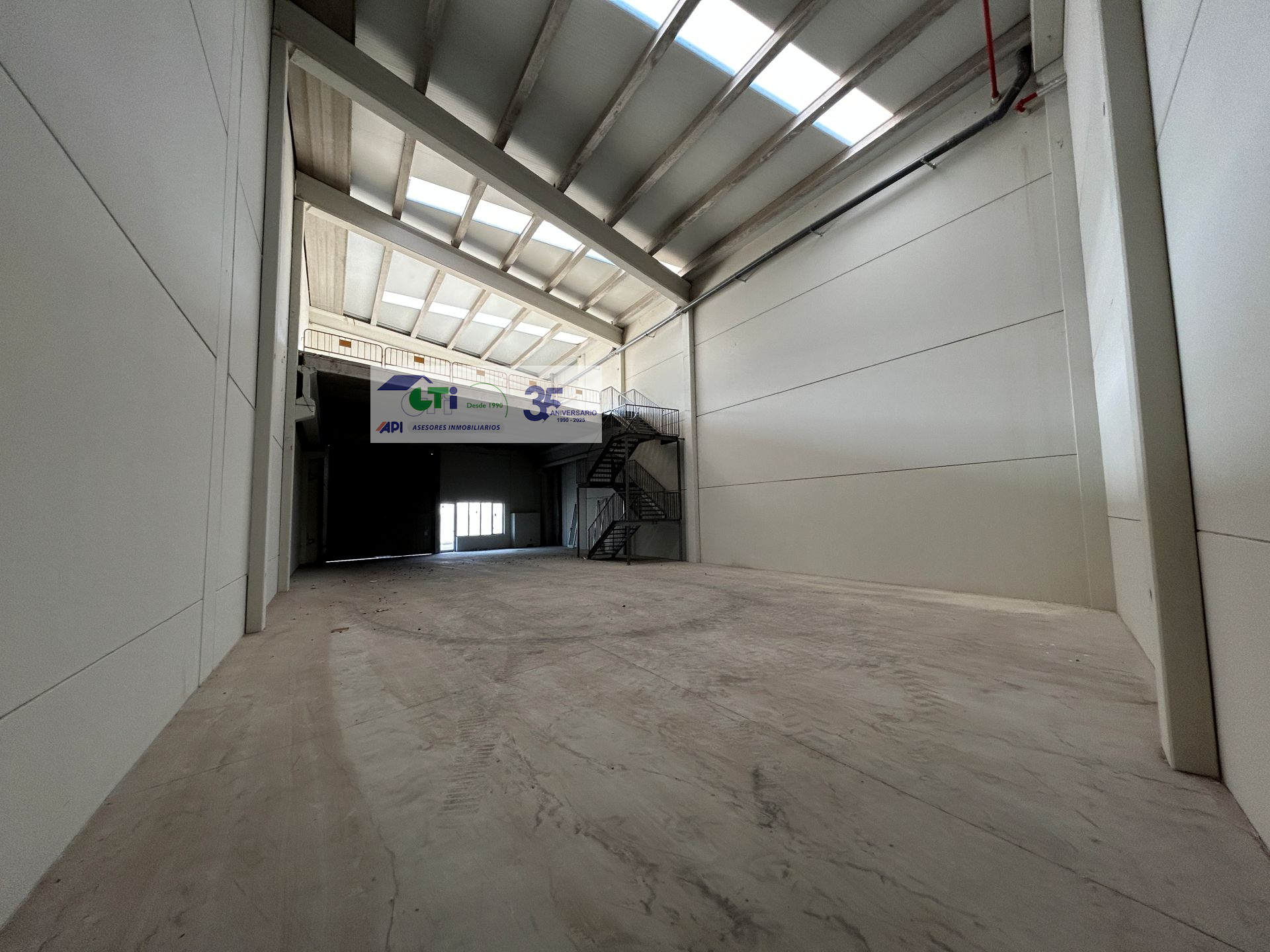 GTI Zaragoza - Naves Industriales - Locales Comerciales