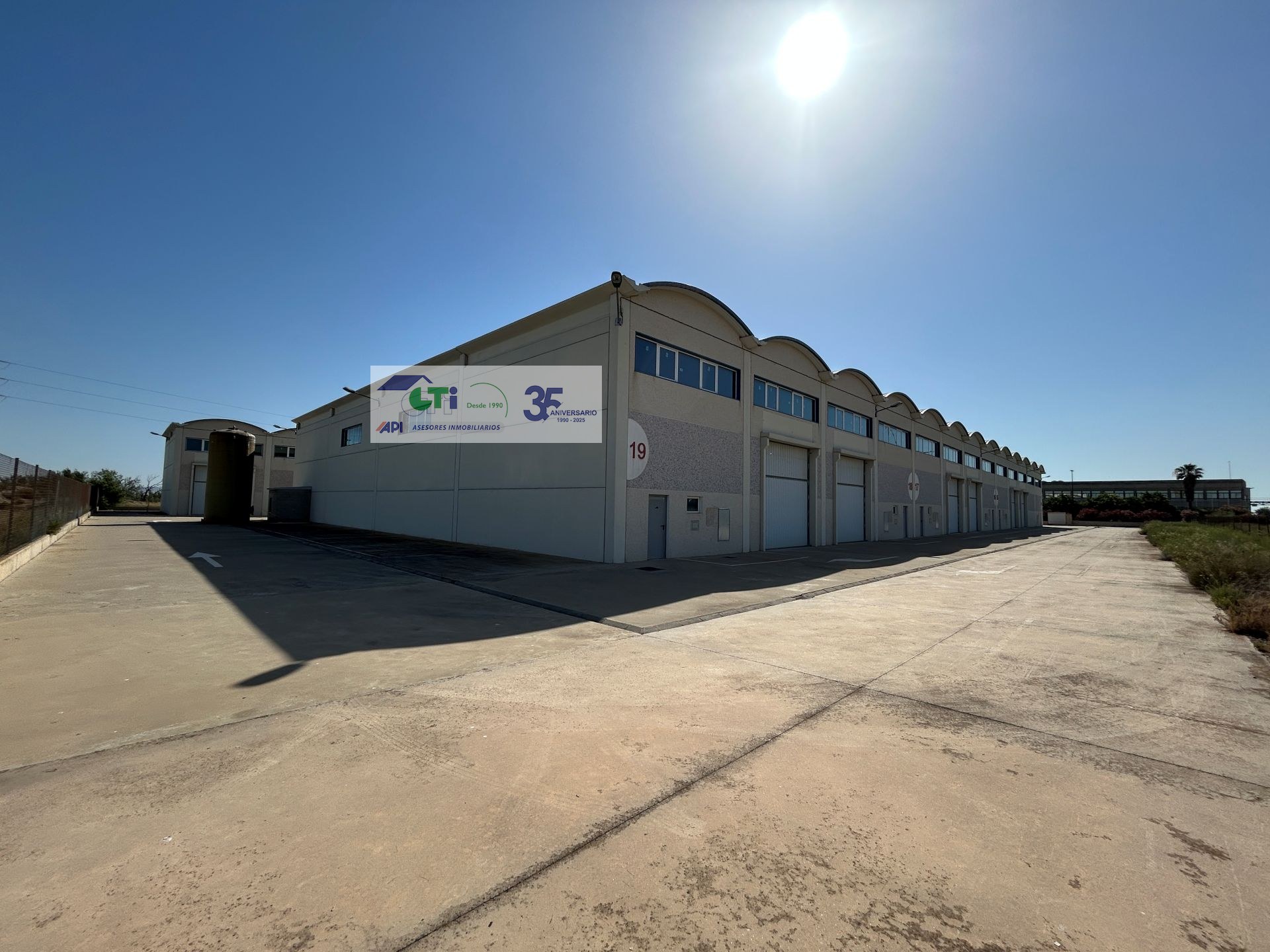 GTI Zaragoza - Naves Industriales - Locales Comerciales