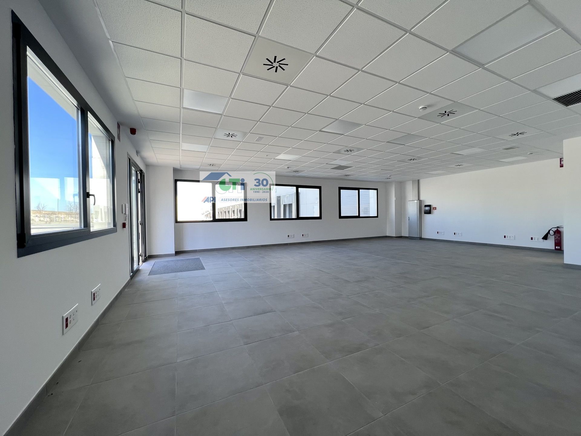 GTI Zaragoza - Naves Industriales - Locales Comerciales