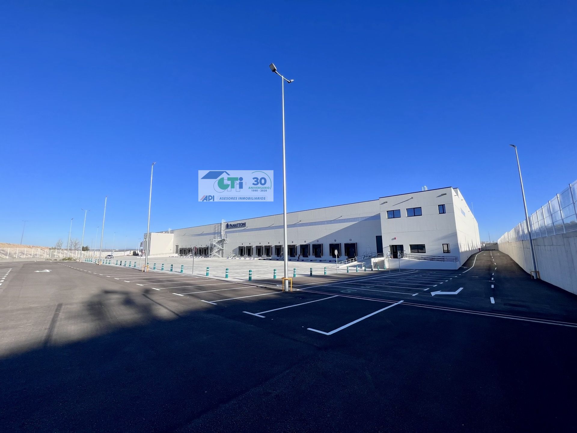 GTI Zaragoza - Naves Industriales - Locales Comerciales