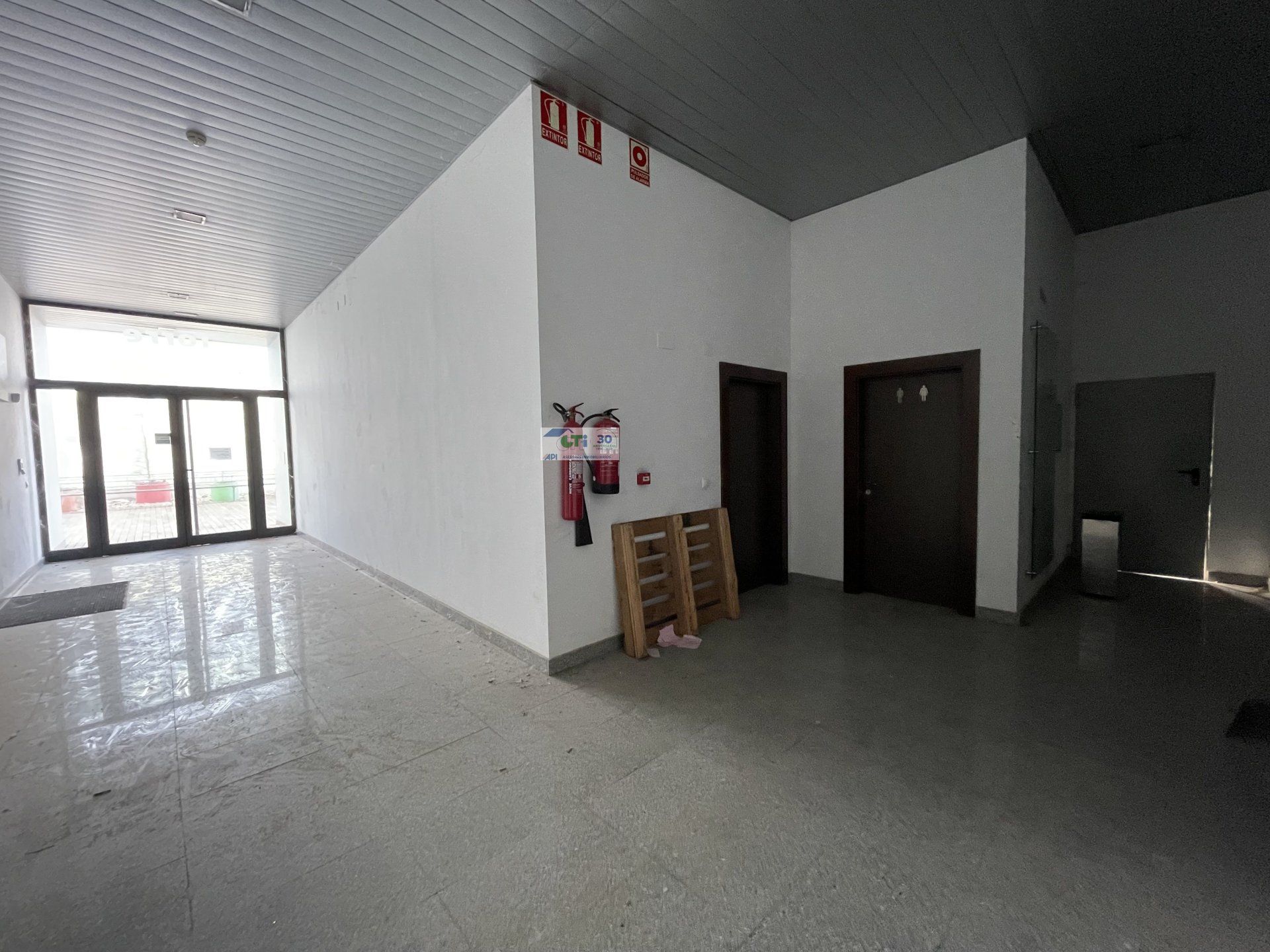 GTI Zaragoza - Naves Industriales - Locales Comerciales