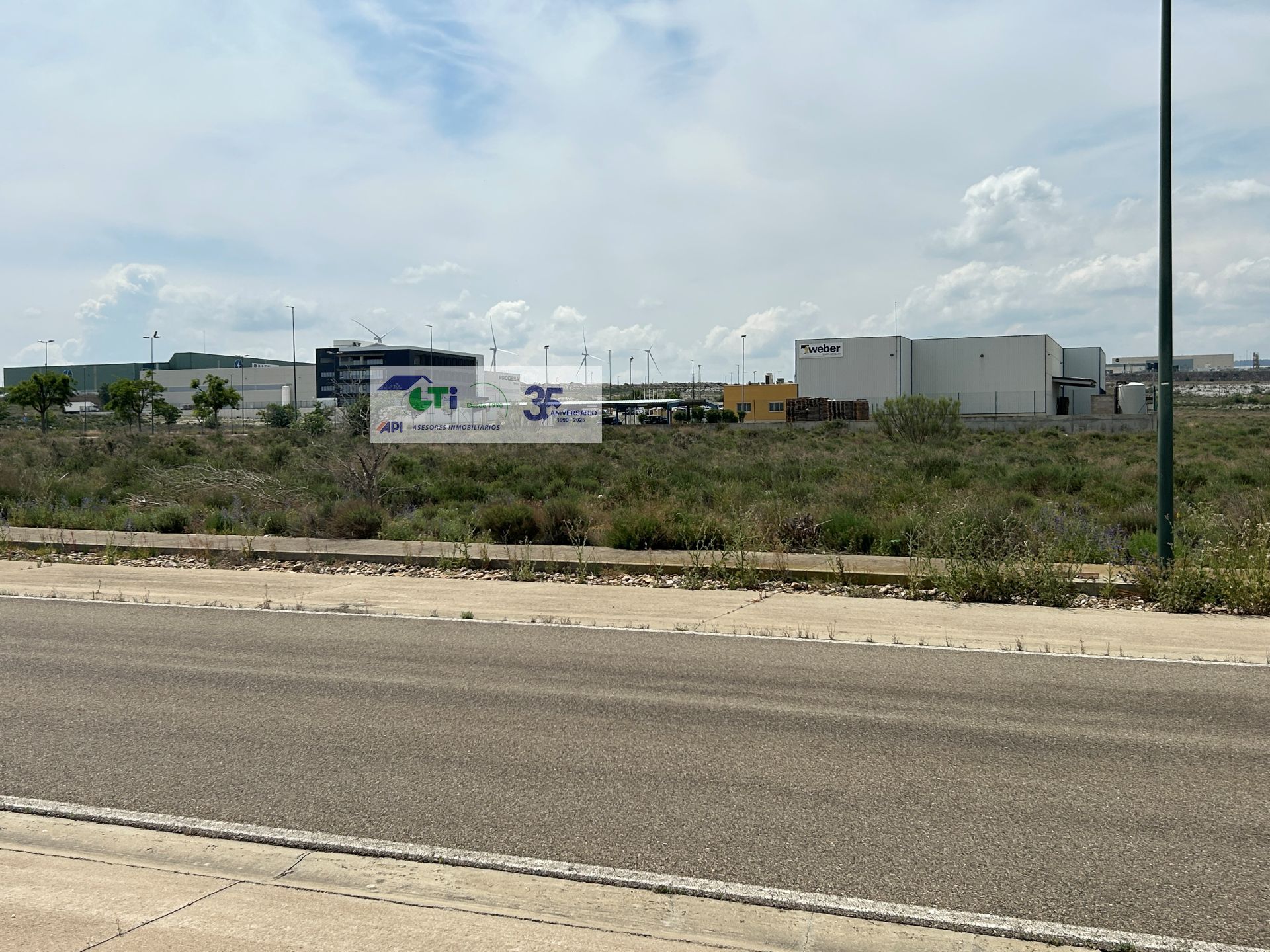 GTI Zaragoza - Naves Industriales - Locales Comerciales