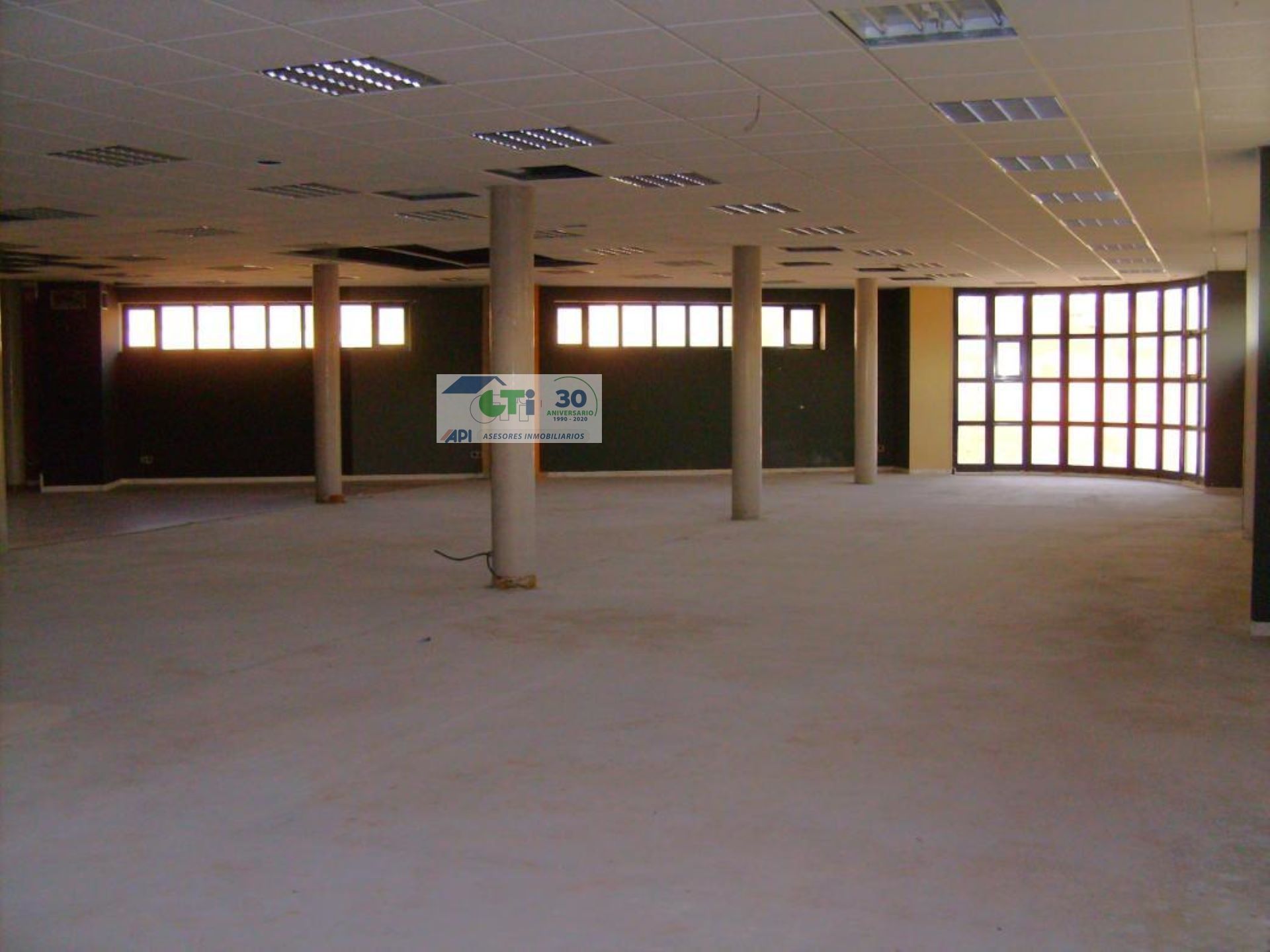 GTI Zaragoza - Naves Industriales - Locales Comerciales