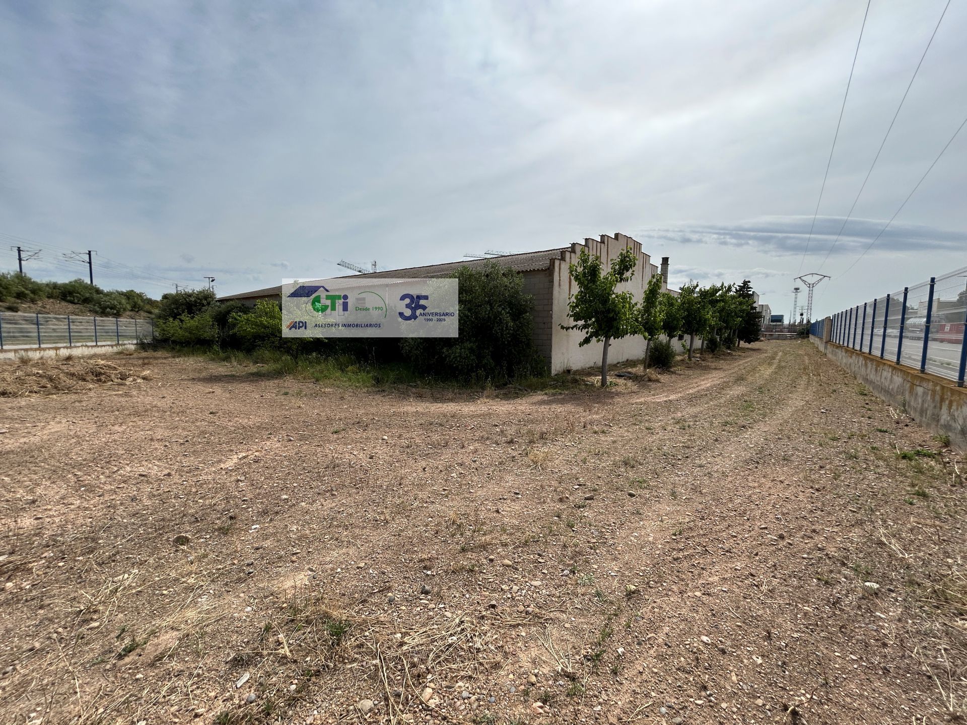 GTI Zaragoza - Naves Industriales - Locales Comerciales