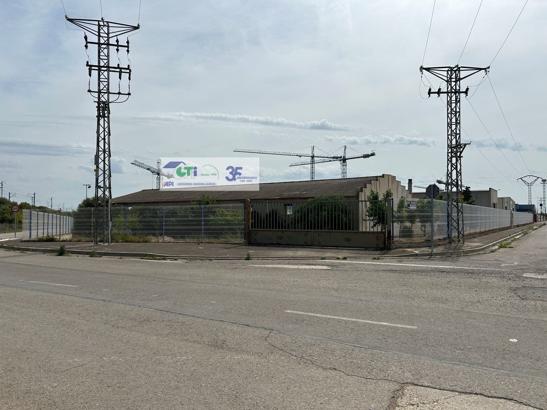 GTI Zaragoza - Naves Industriales - Locales Comerciales