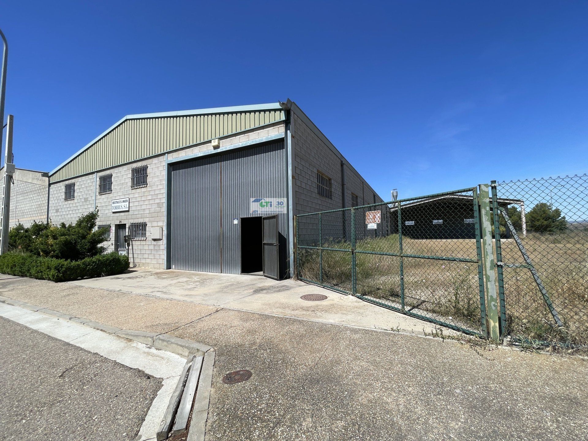 GTI Zaragoza - Naves Industriales - Locales Comerciales