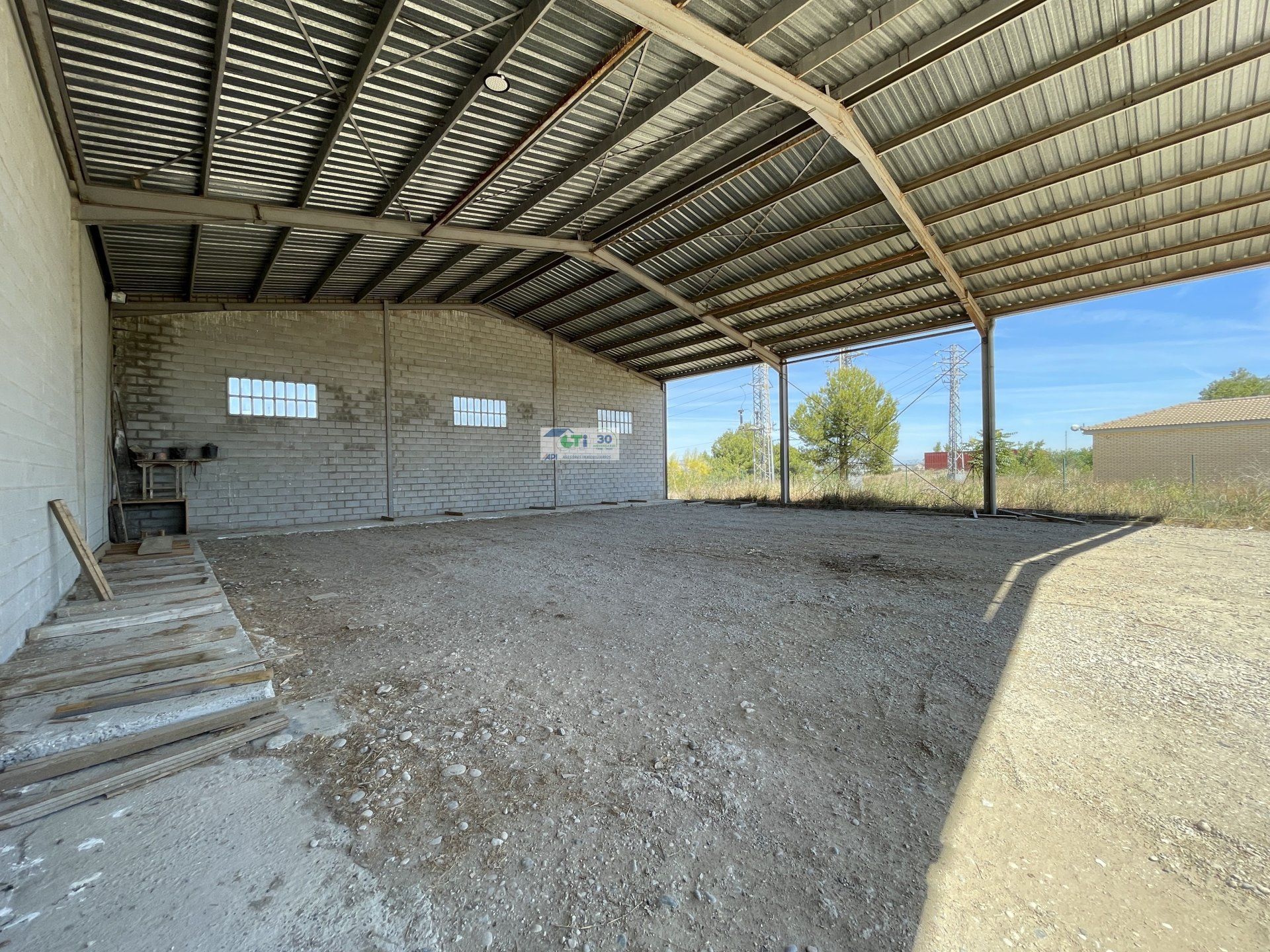 GTI Zaragoza - Naves Industriales - Locales Comerciales