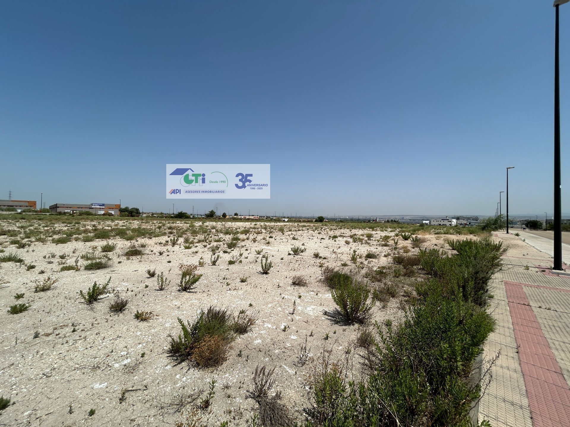 GTI Zaragoza - Naves Industriales - Locales Comerciales