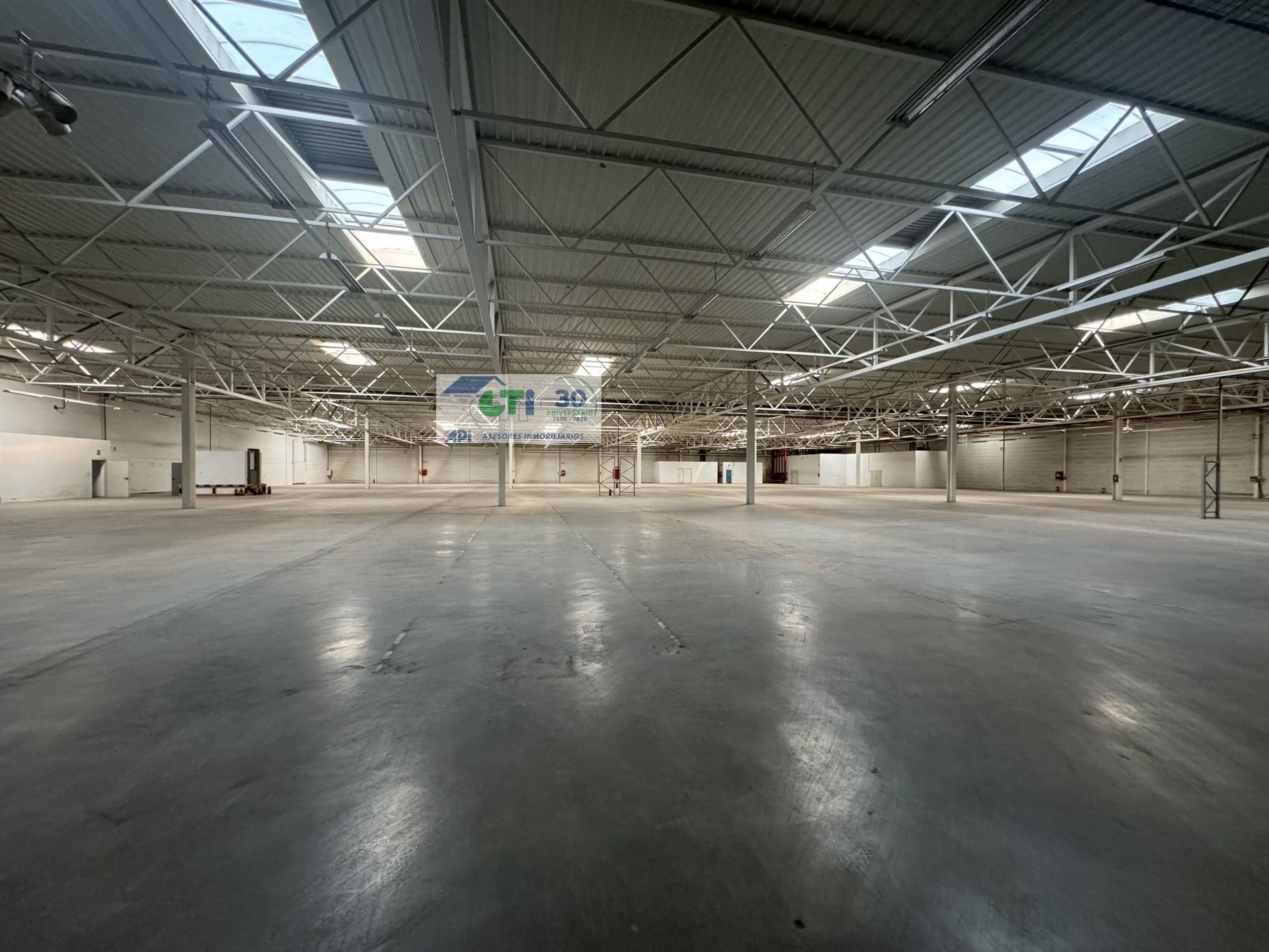GTI Zaragoza - Naves Industriales - Locales Comerciales