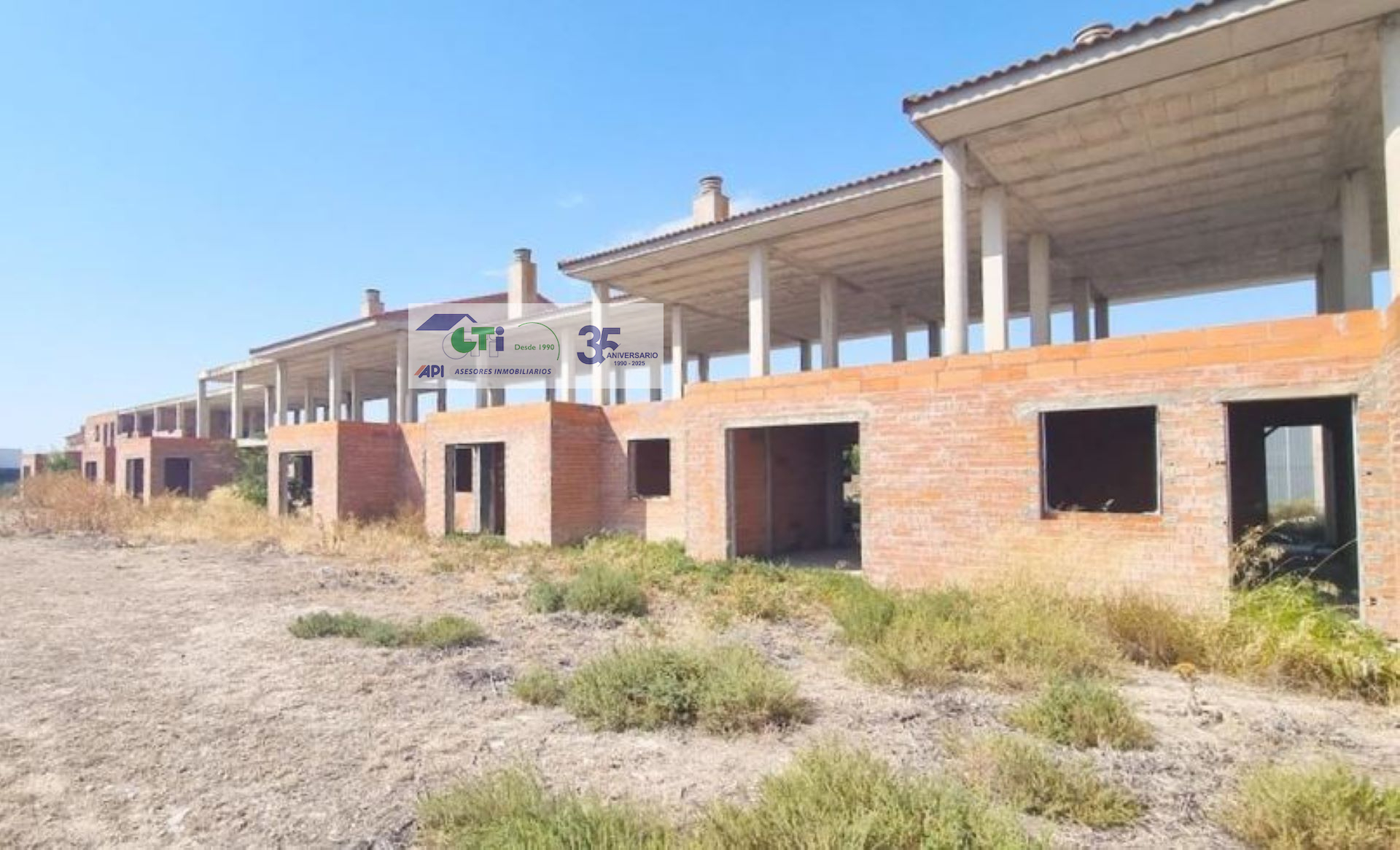 Obra parada en venta en Nuez de Ebro
