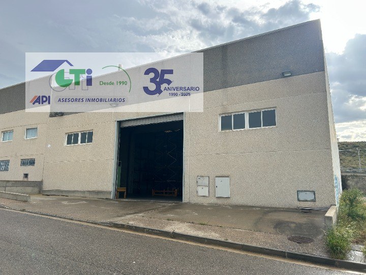 NAVE  EN VALDECONSEJO, CUARTE DE HUERVA. SUPERFICIE TOTAL DE 1.000M2.