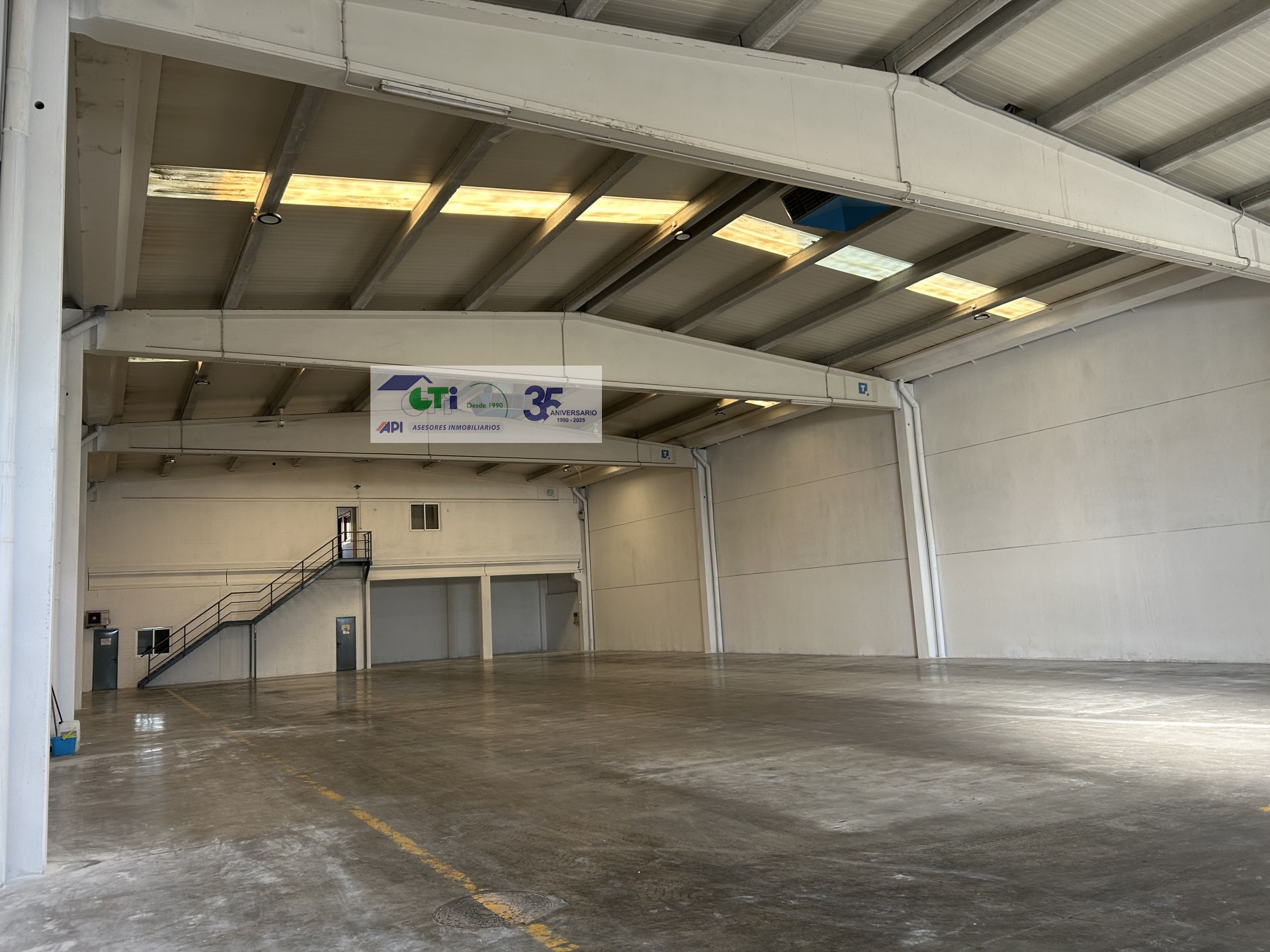 GTI Zaragoza - Naves Industriales - Locales Comerciales