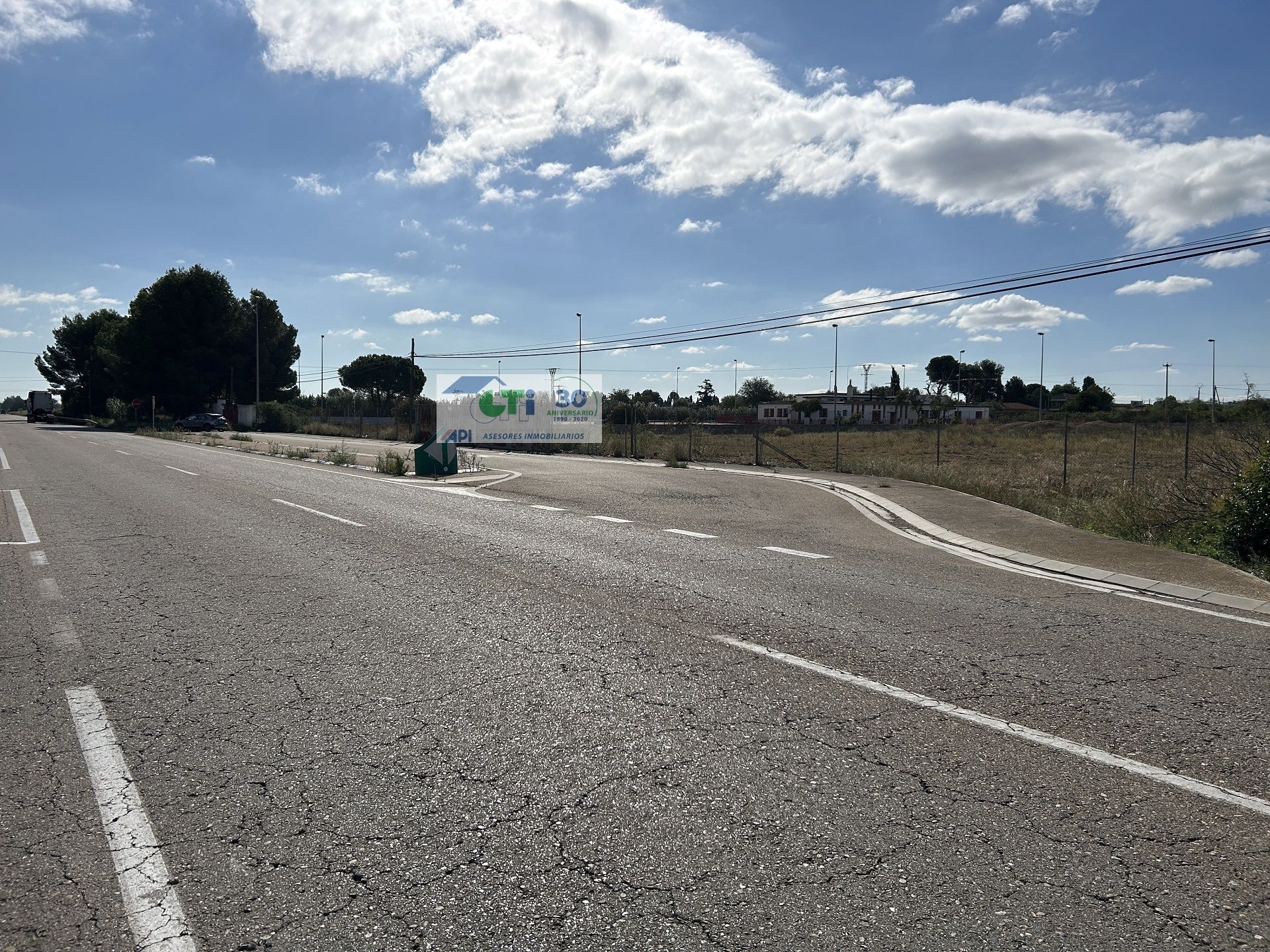 GTI Zaragoza - Naves Industriales - Locales Comerciales