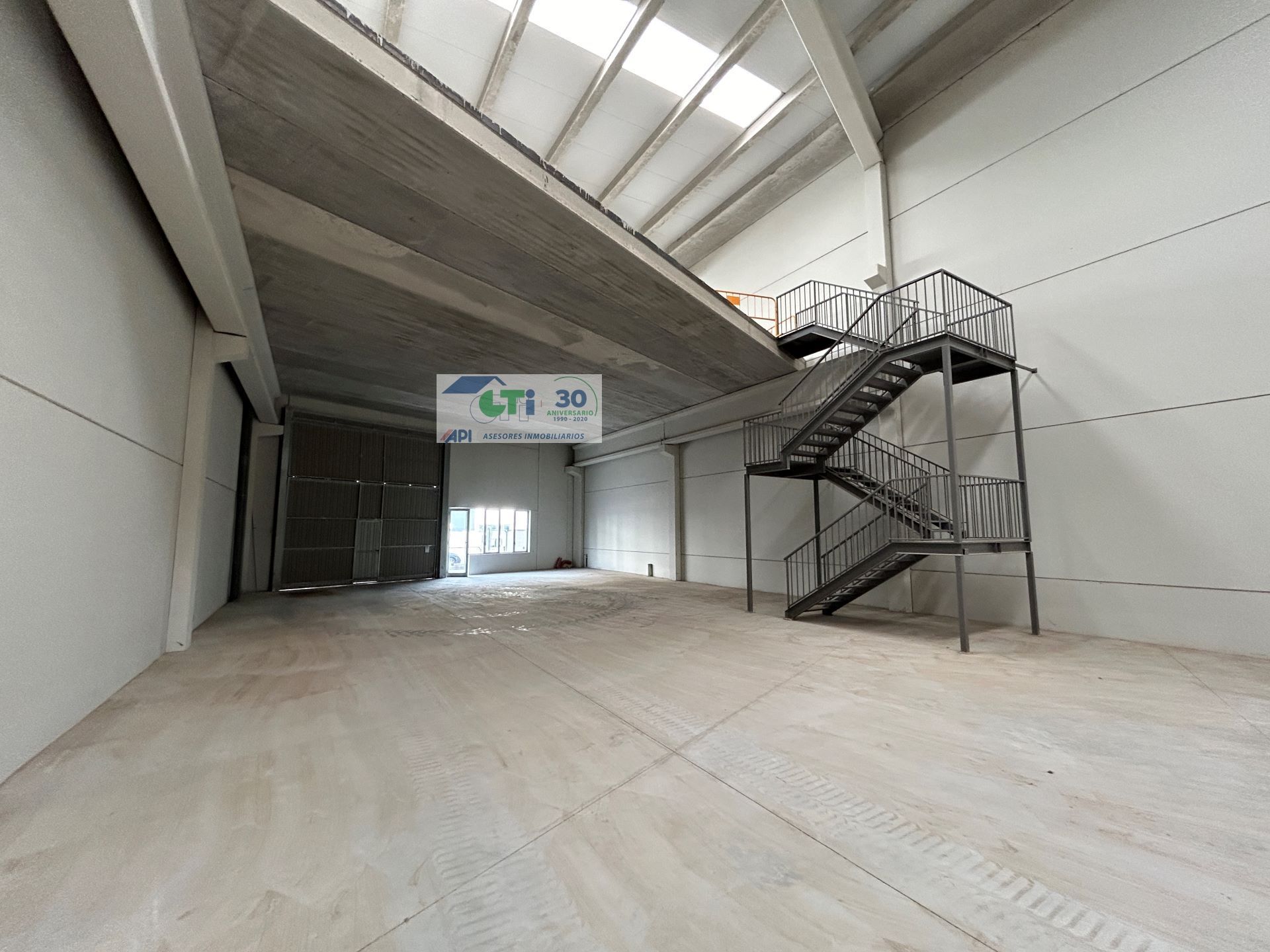 GTI Zaragoza - Naves Industriales - Locales Comerciales