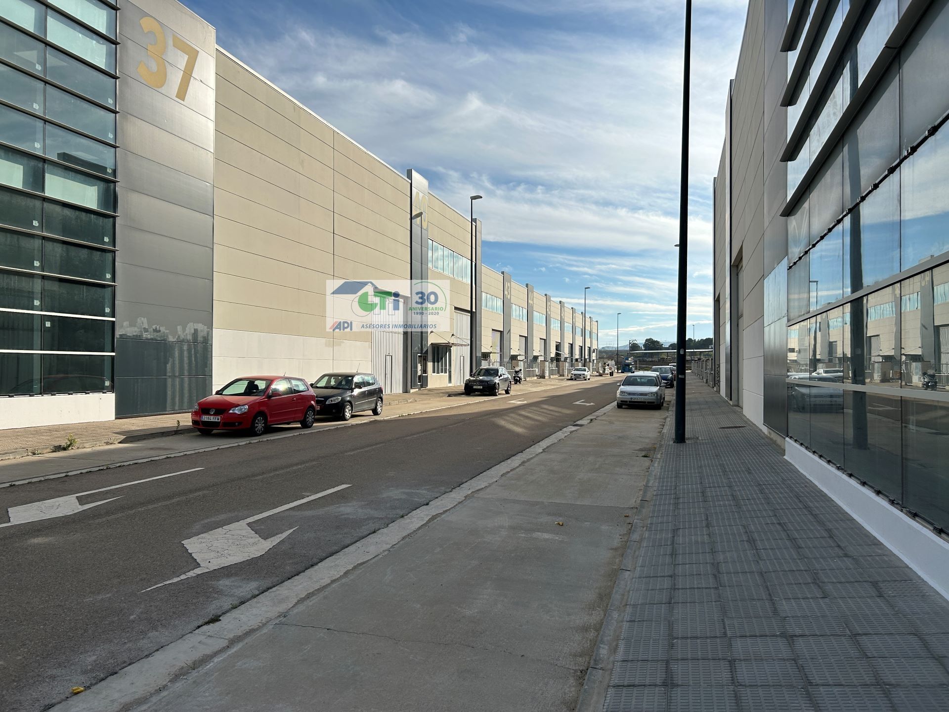 GTI Zaragoza - Naves Industriales - Locales Comerciales