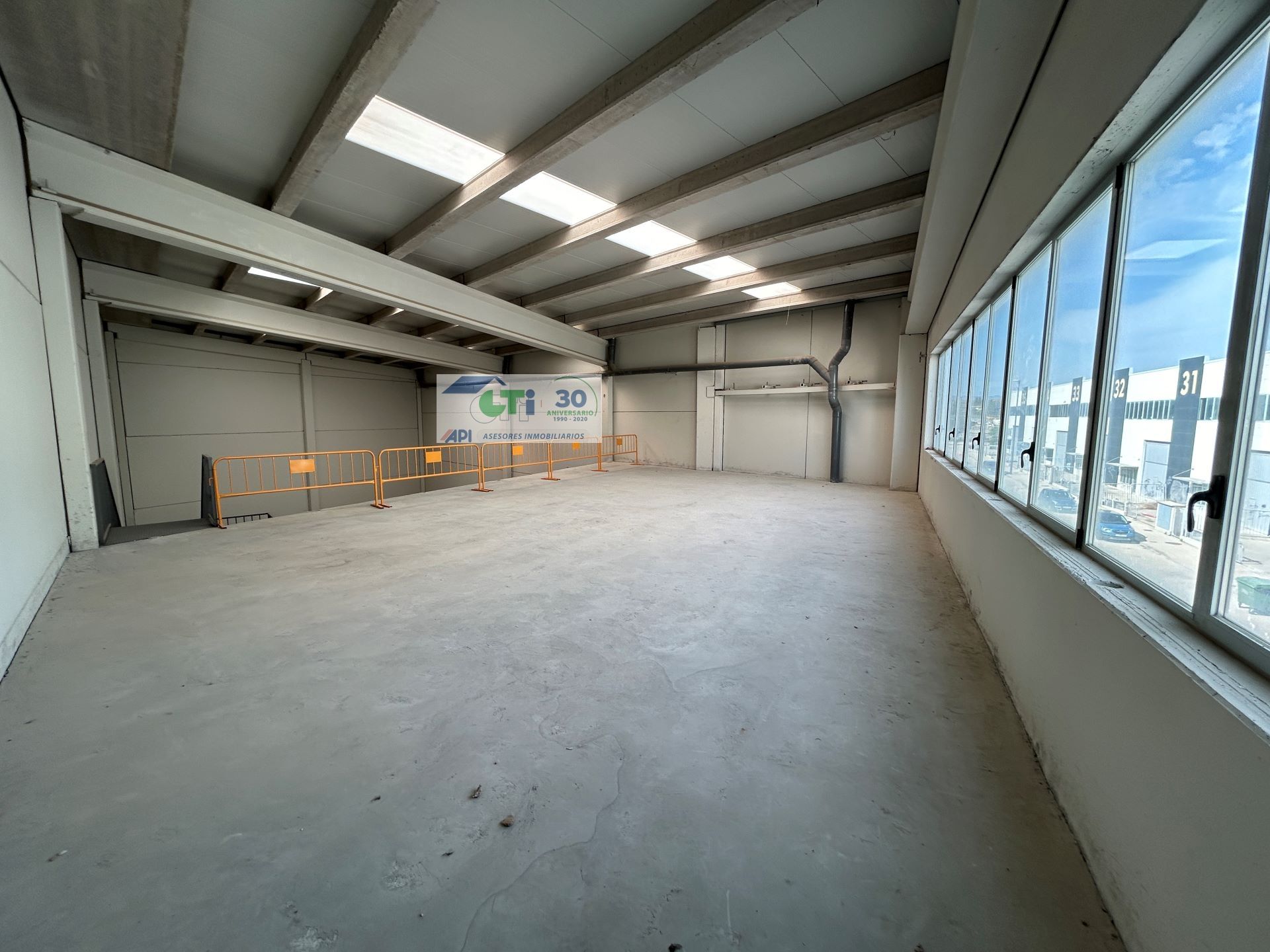 GTI Zaragoza - Naves Industriales - Locales Comerciales