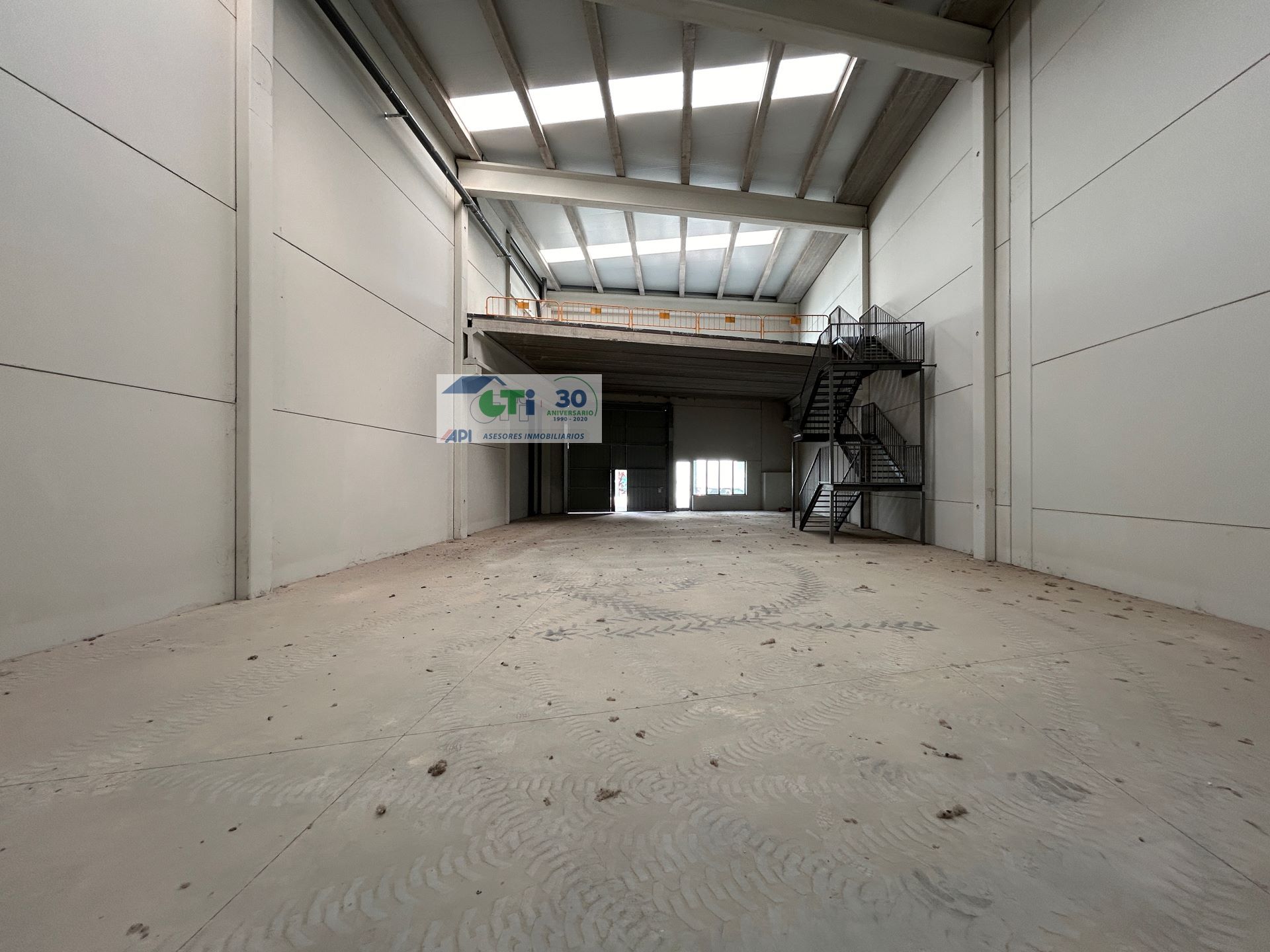 GTI Zaragoza - Naves Industriales - Locales Comerciales