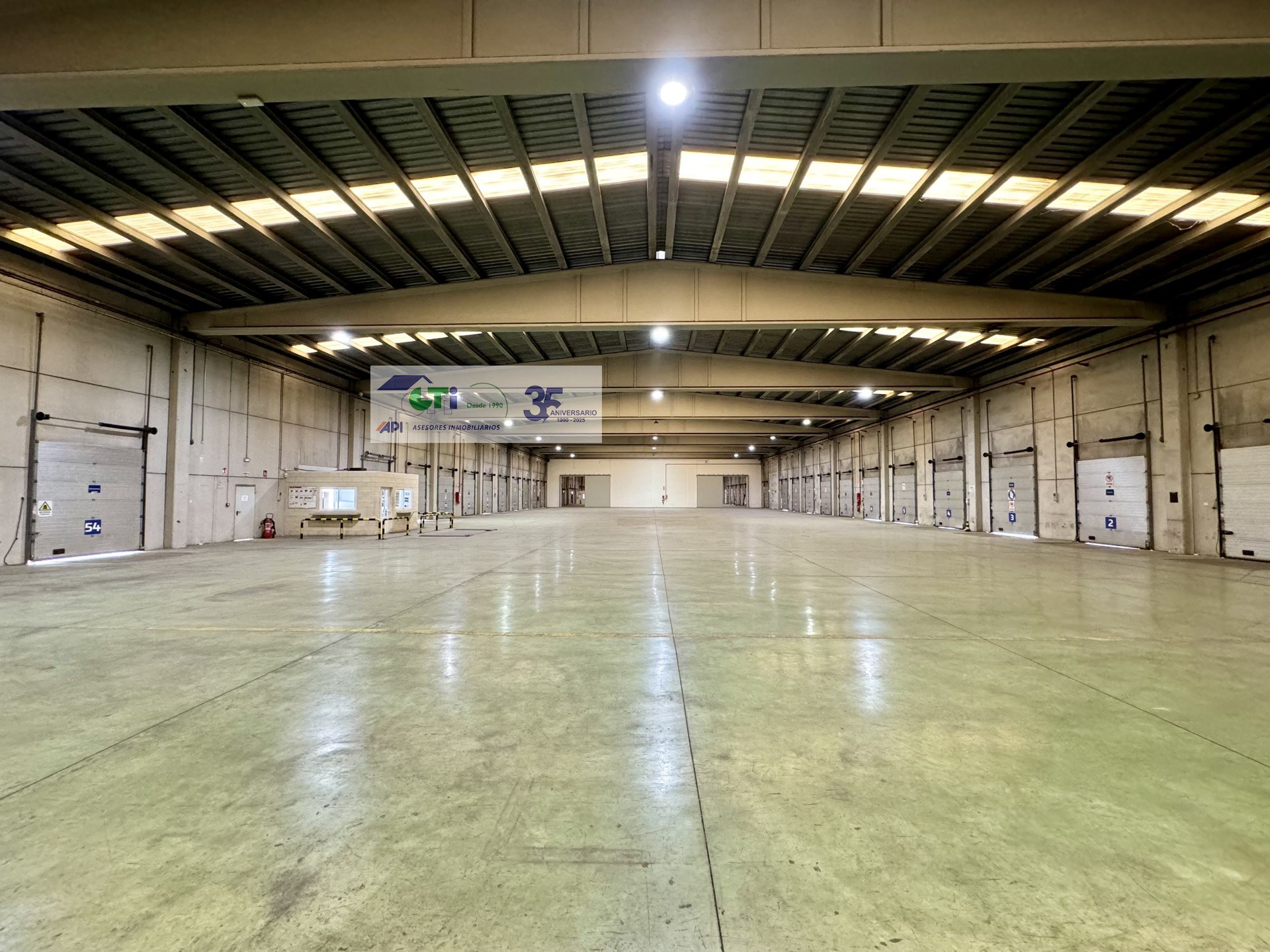 GTI Zaragoza - Naves Industriales - Locales Comerciales