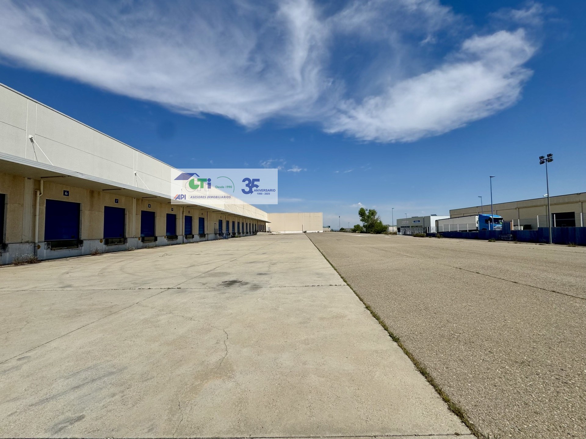 GTI Zaragoza - Naves Industriales - Locales Comerciales