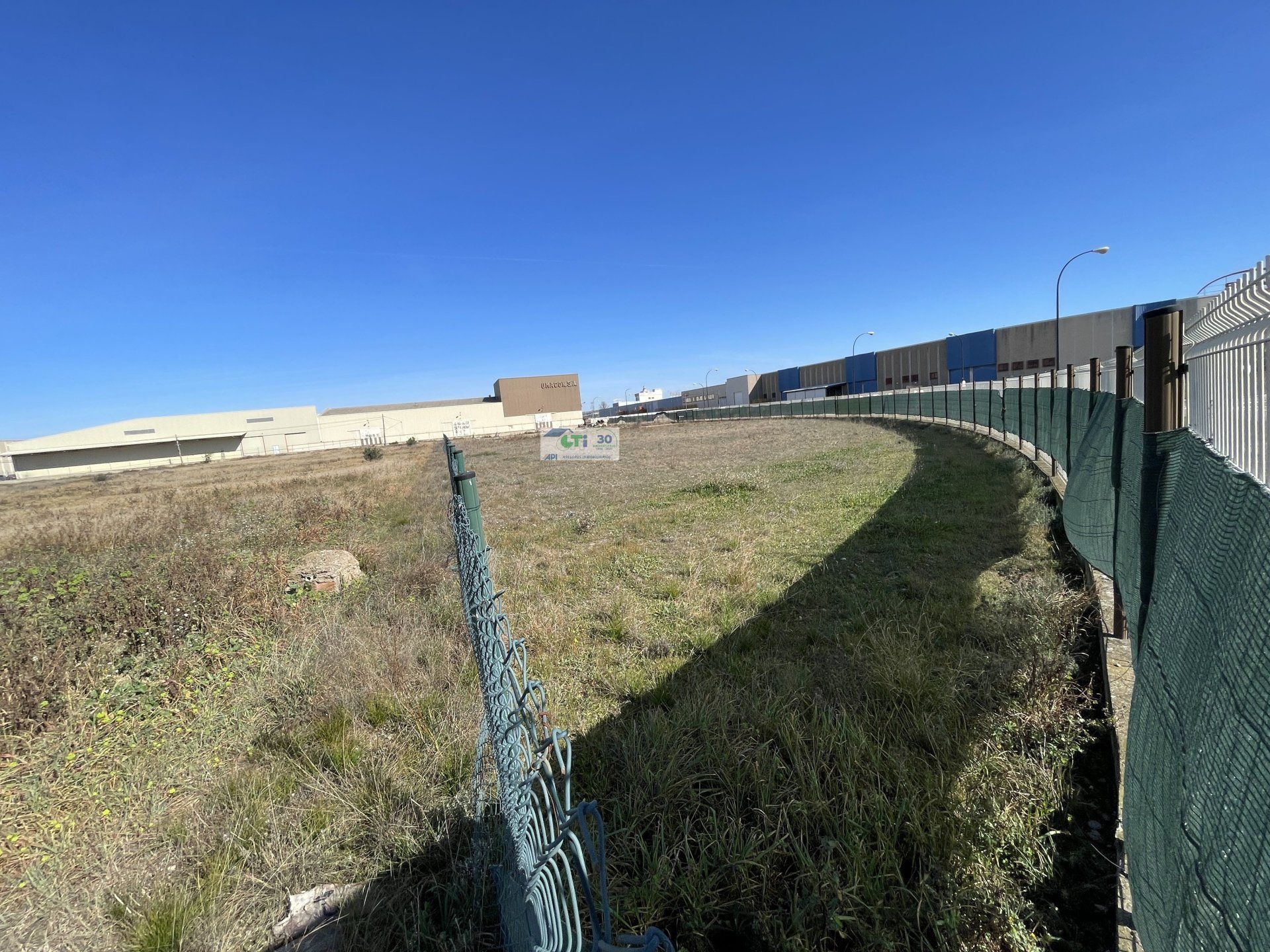 POLÍGONO MALPICA, TERRENO INDUSTRIAL EN VENTA  