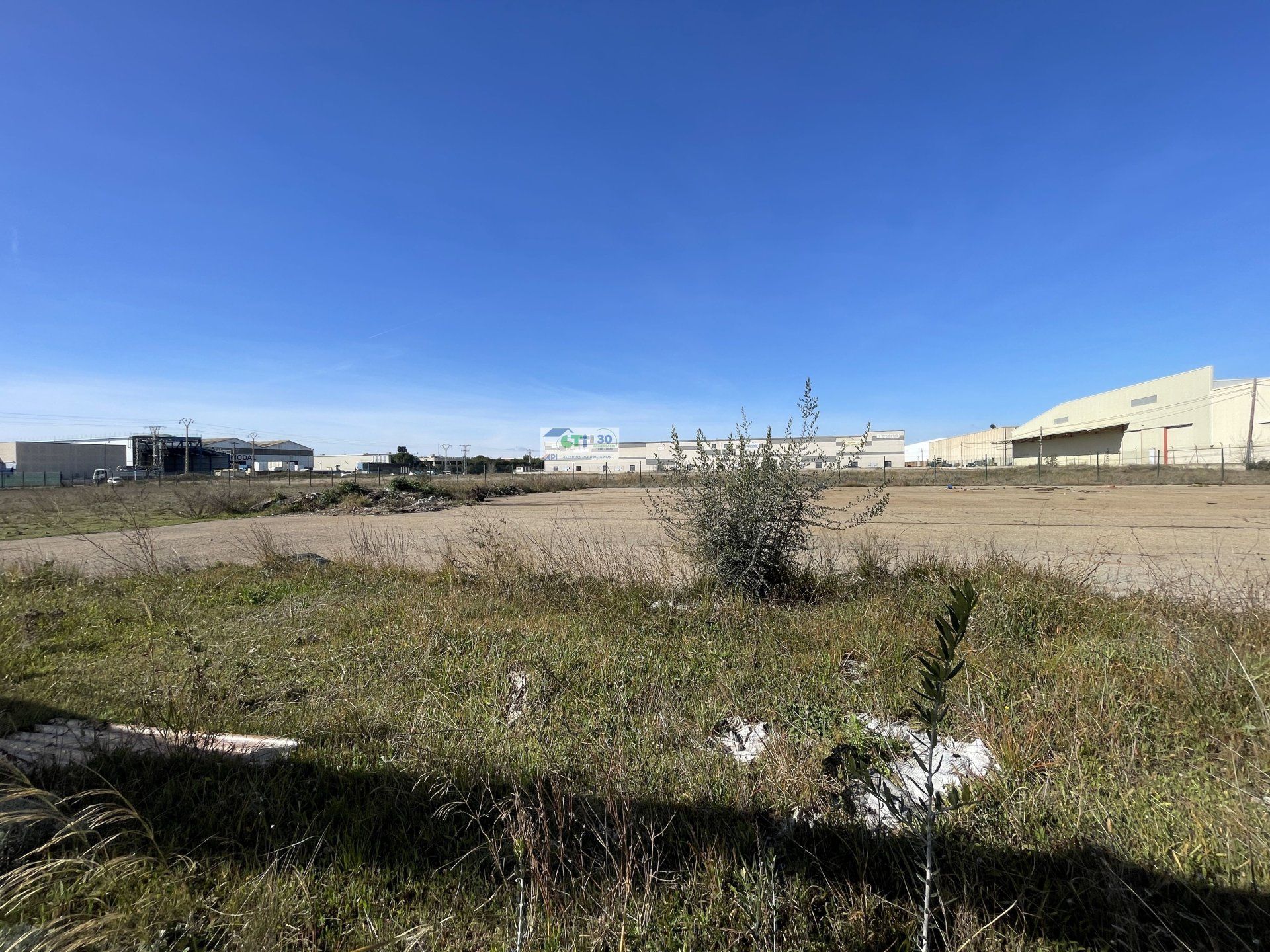 GTI Zaragoza - Naves Industriales - Locales Comerciales