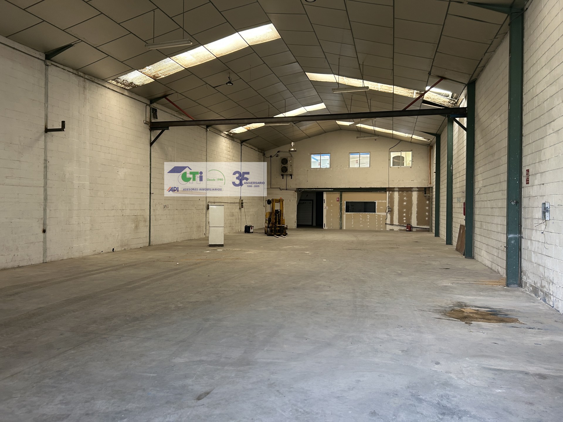 GTI Zaragoza - Naves Industriales - Locales Comerciales