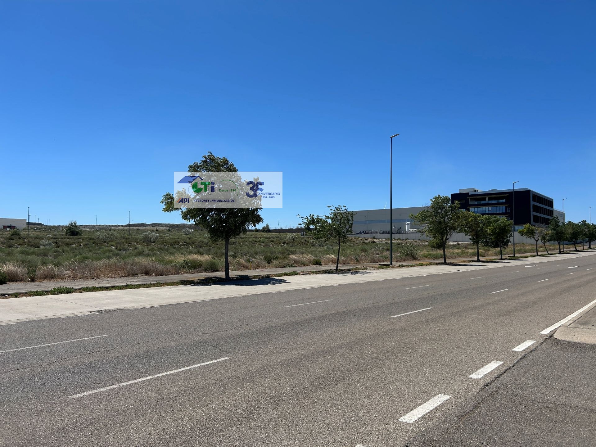 GTI Zaragoza - Naves Industriales - Locales Comerciales