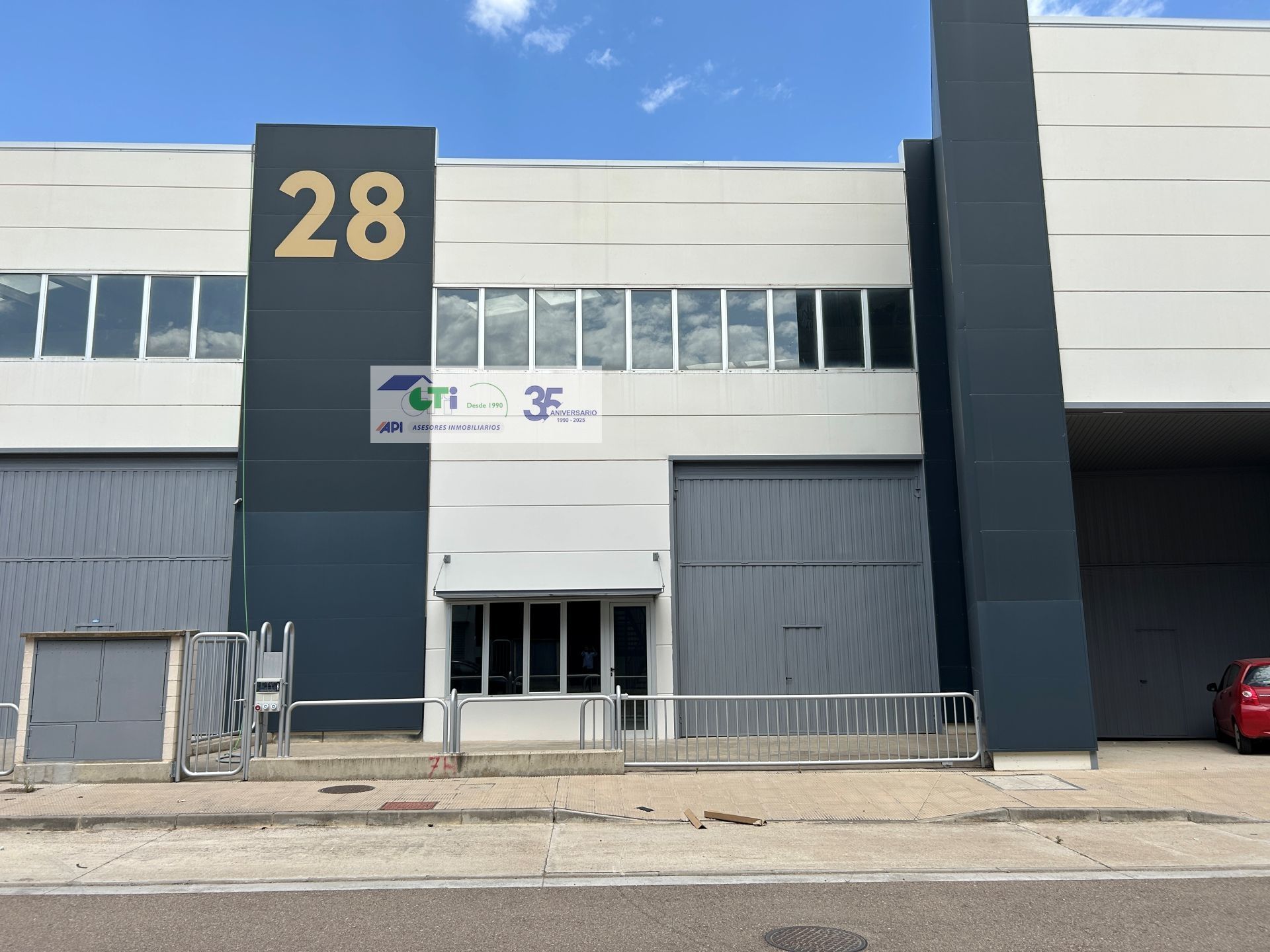 GTI Zaragoza - Naves Industriales - Locales Comerciales