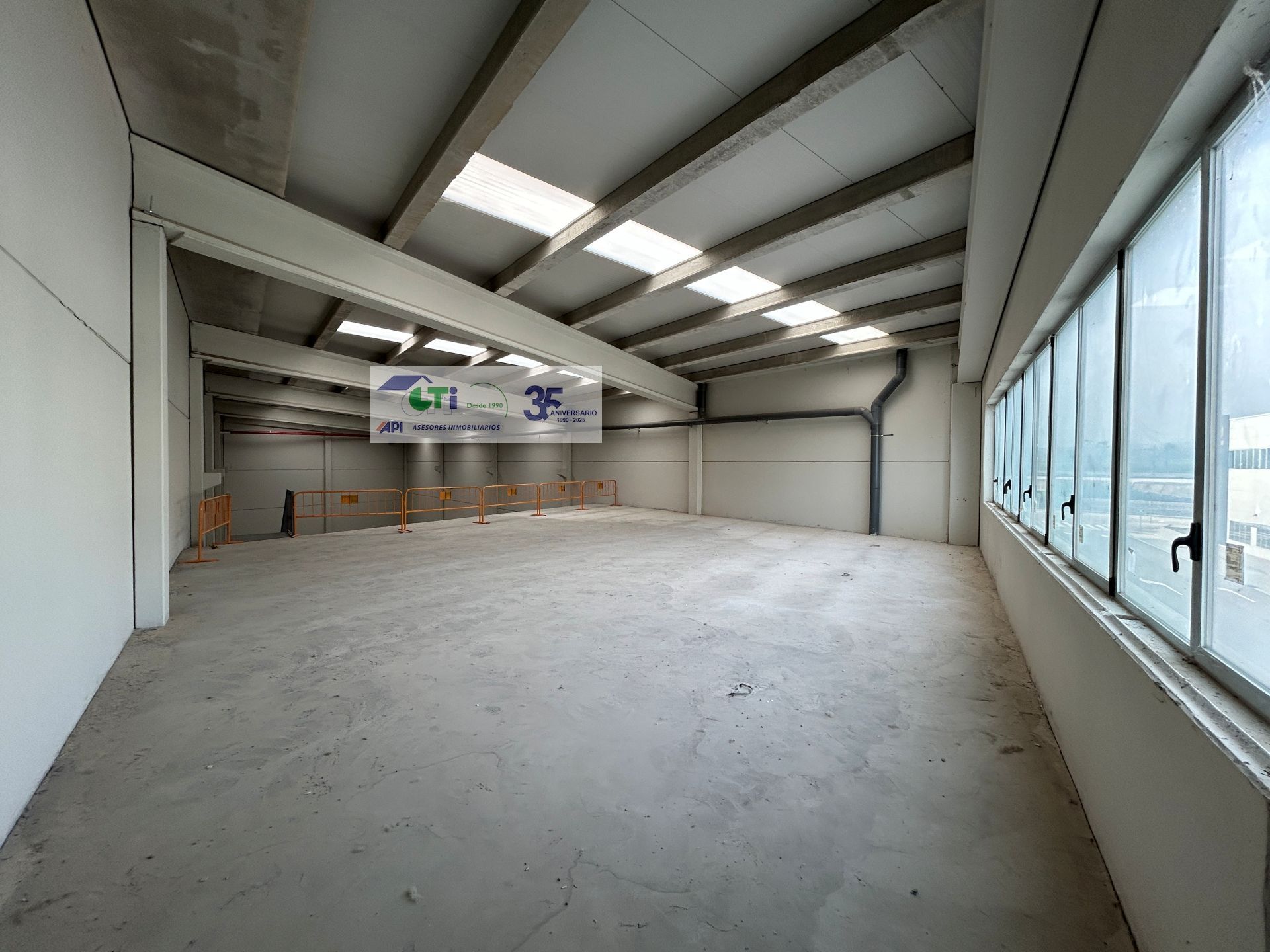 GTI Zaragoza - Naves Industriales - Locales Comerciales