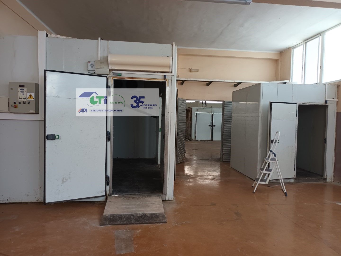 GTI Zaragoza - Naves Industriales - Locales Comerciales