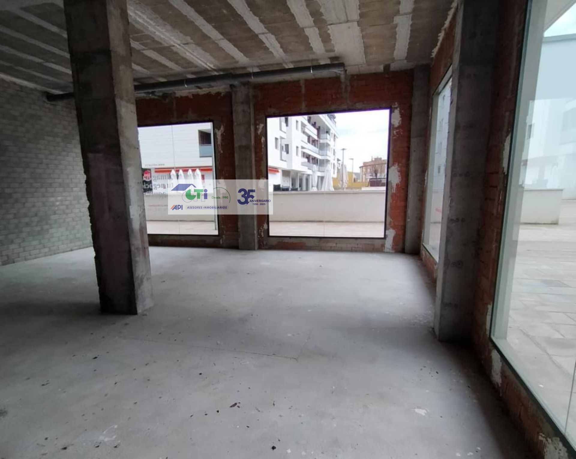 GTI Zaragoza - Naves Industriales - Locales Comerciales
