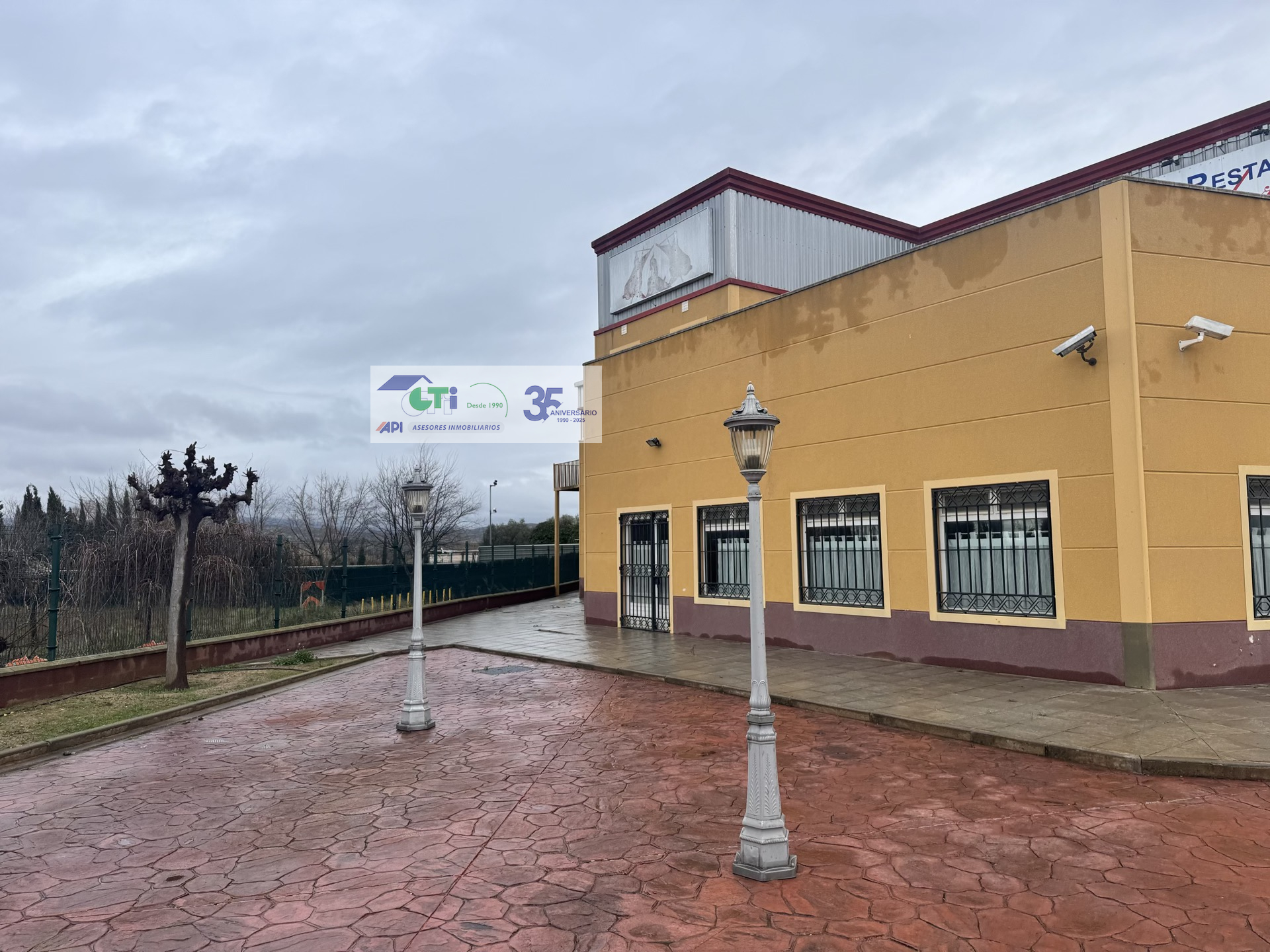 GTI Zaragoza - Naves Industriales - Locales Comerciales