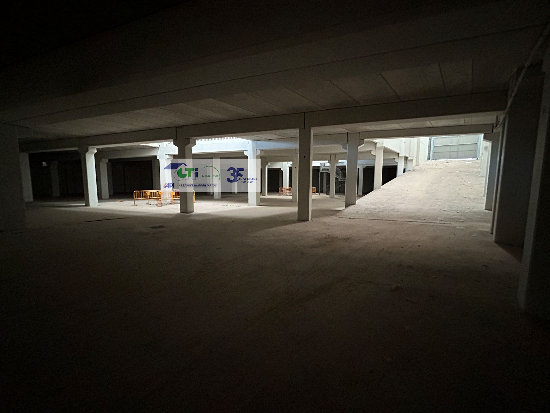 GTI Zaragoza - Naves Industriales - Locales Comerciales