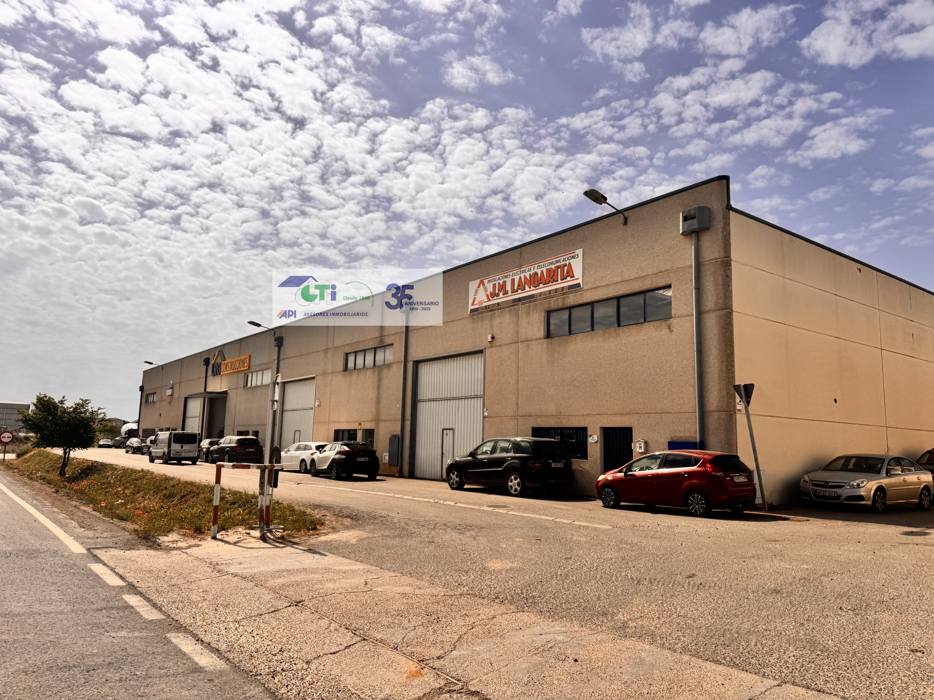 GTI Zaragoza - Naves Industriales - Locales Comerciales