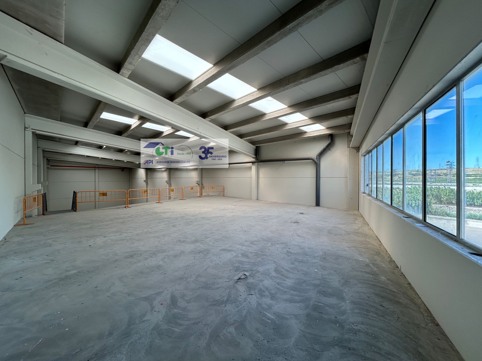 GTI Zaragoza - Naves Industriales - Locales Comerciales