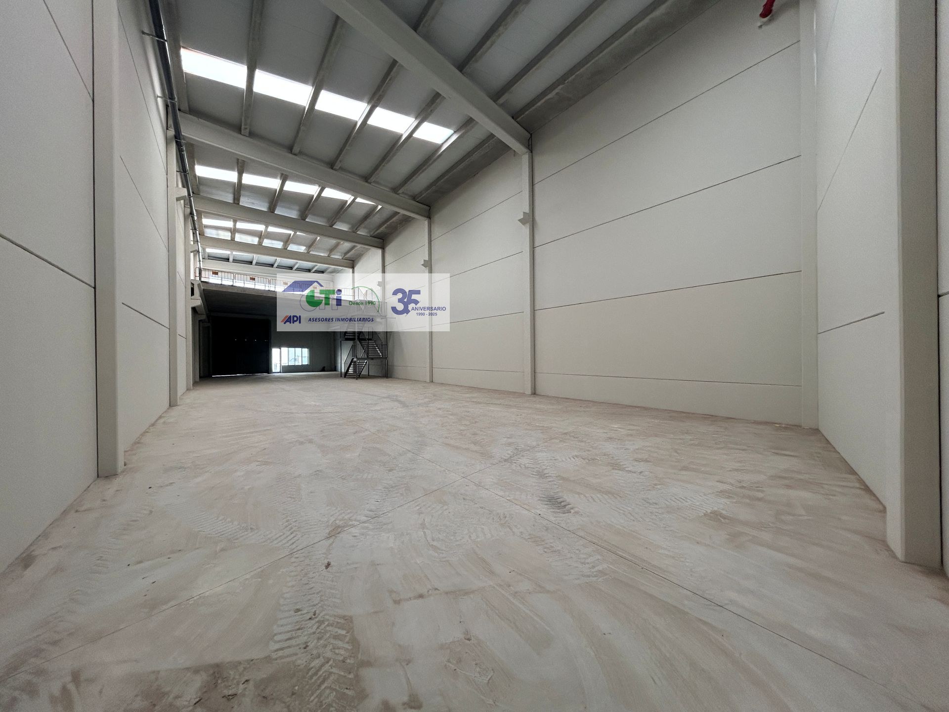 GTI Zaragoza - Naves Industriales - Locales Comerciales