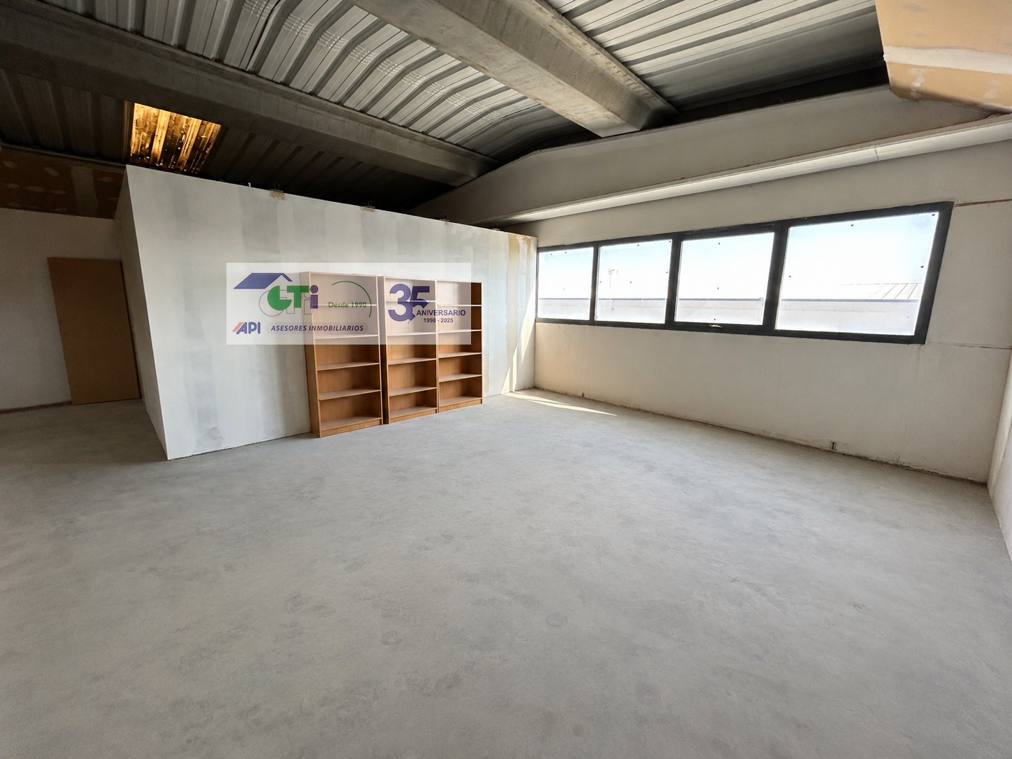 GTI Zaragoza - Naves Industriales - Locales Comerciales