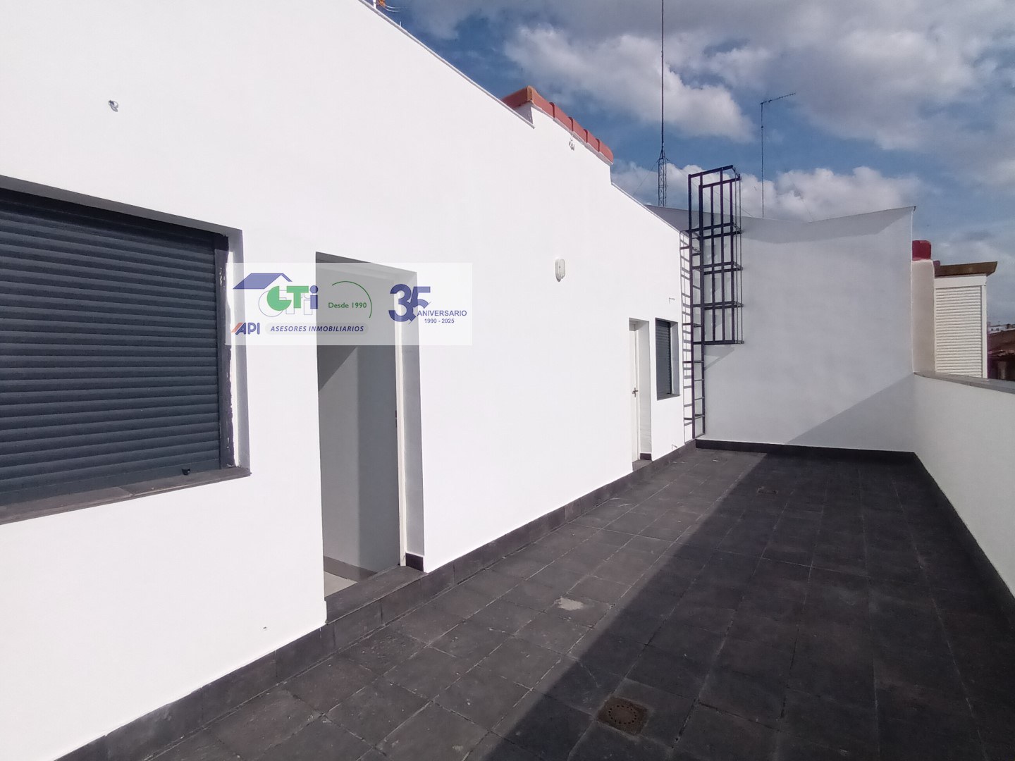 GTI Zaragoza - Naves Industriales - Locales Comerciales
