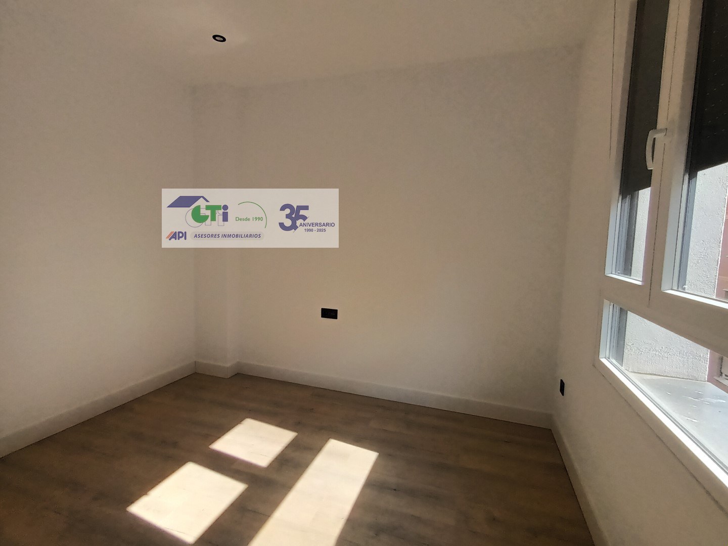 GTI Zaragoza - Naves Industriales - Locales Comerciales
