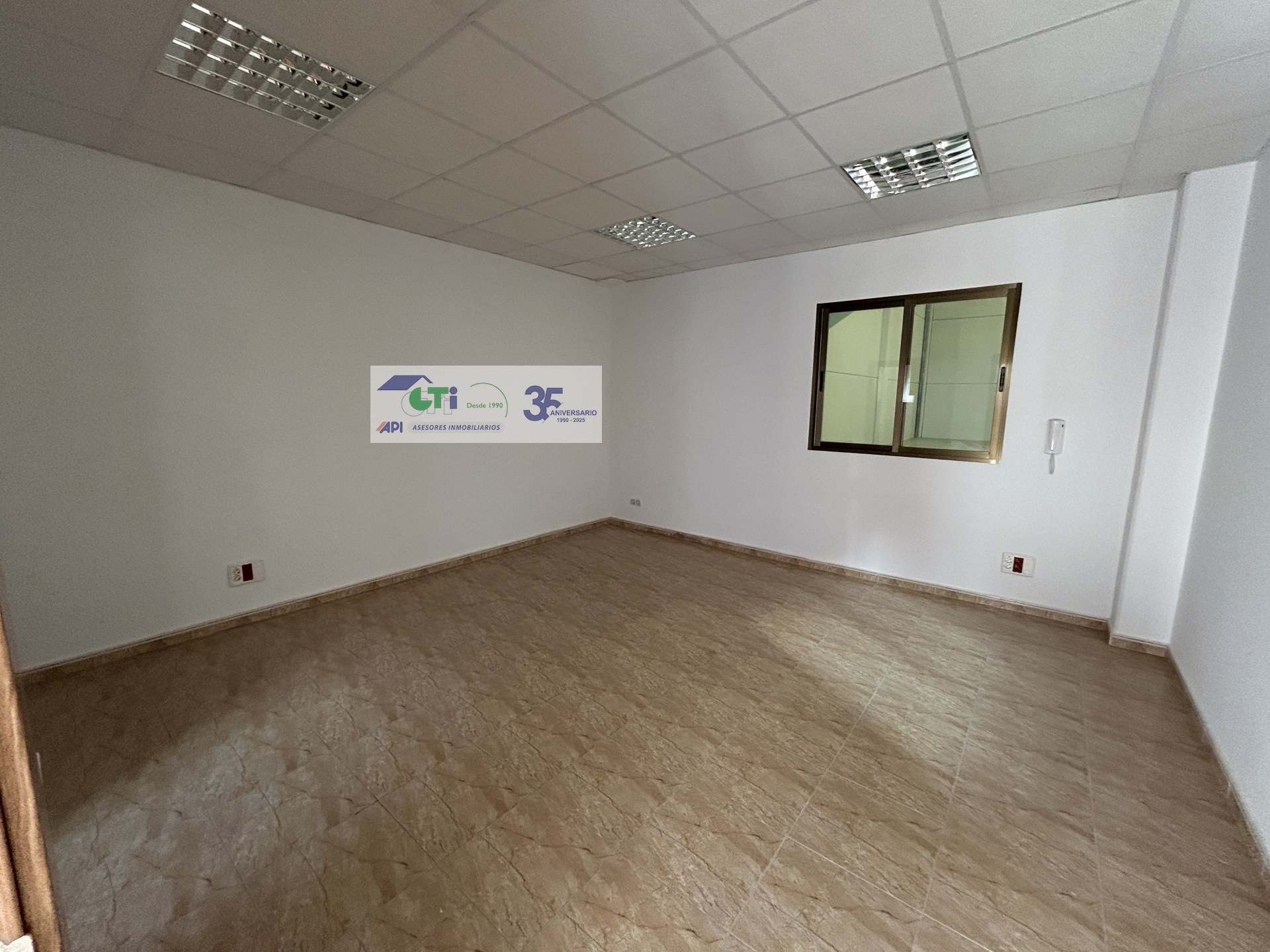 GTI Zaragoza - Naves Industriales - Locales Comerciales