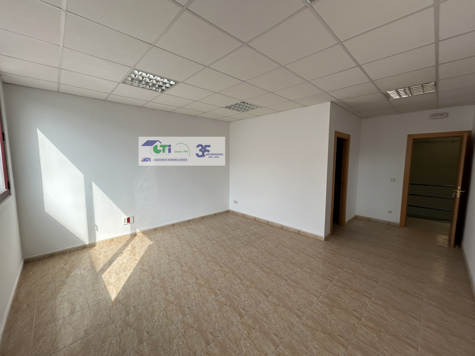 GTI Zaragoza - Naves Industriales - Locales Comerciales